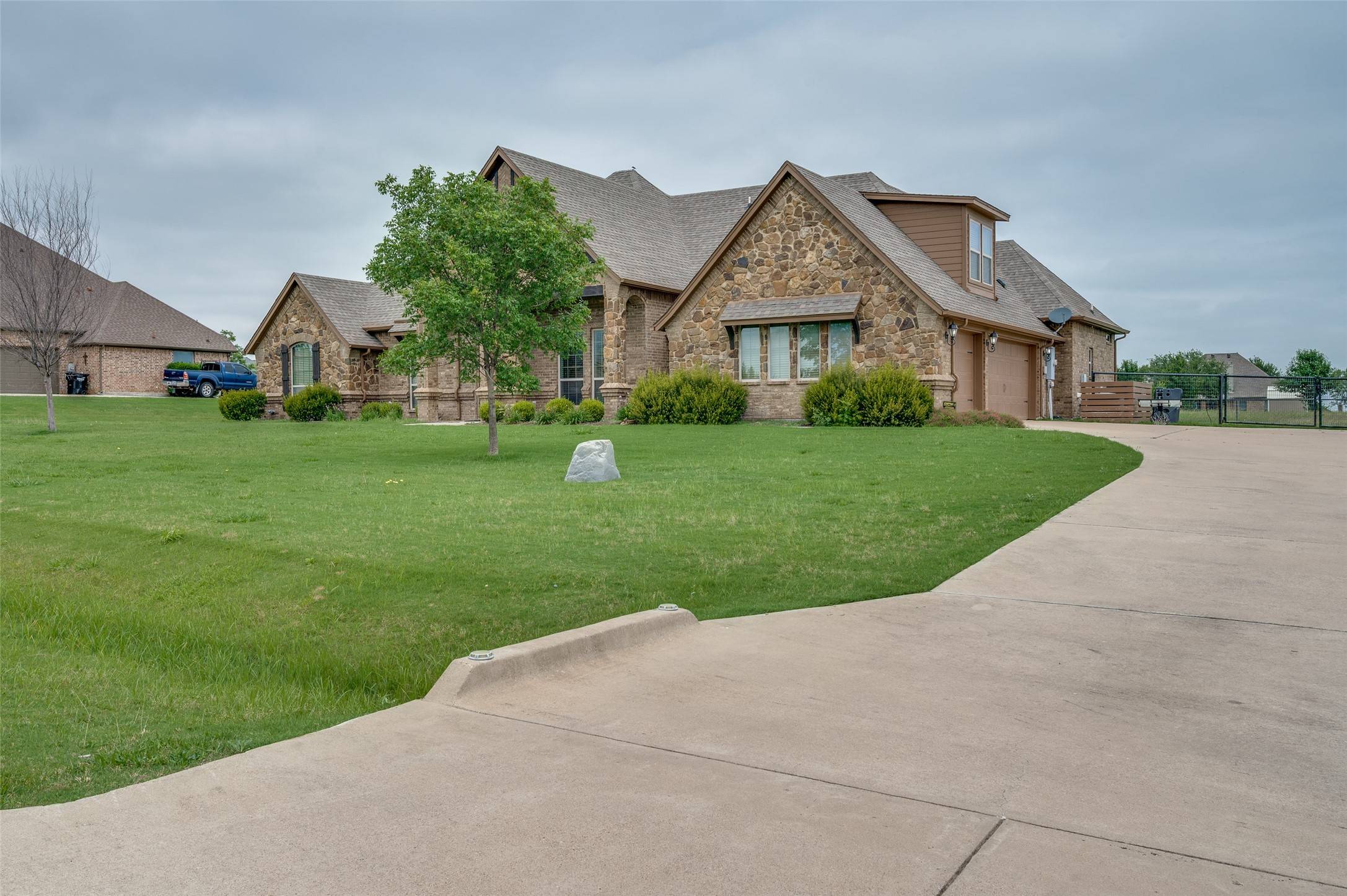 Fort Worth, TX 76126,6833 Katie Corral DR