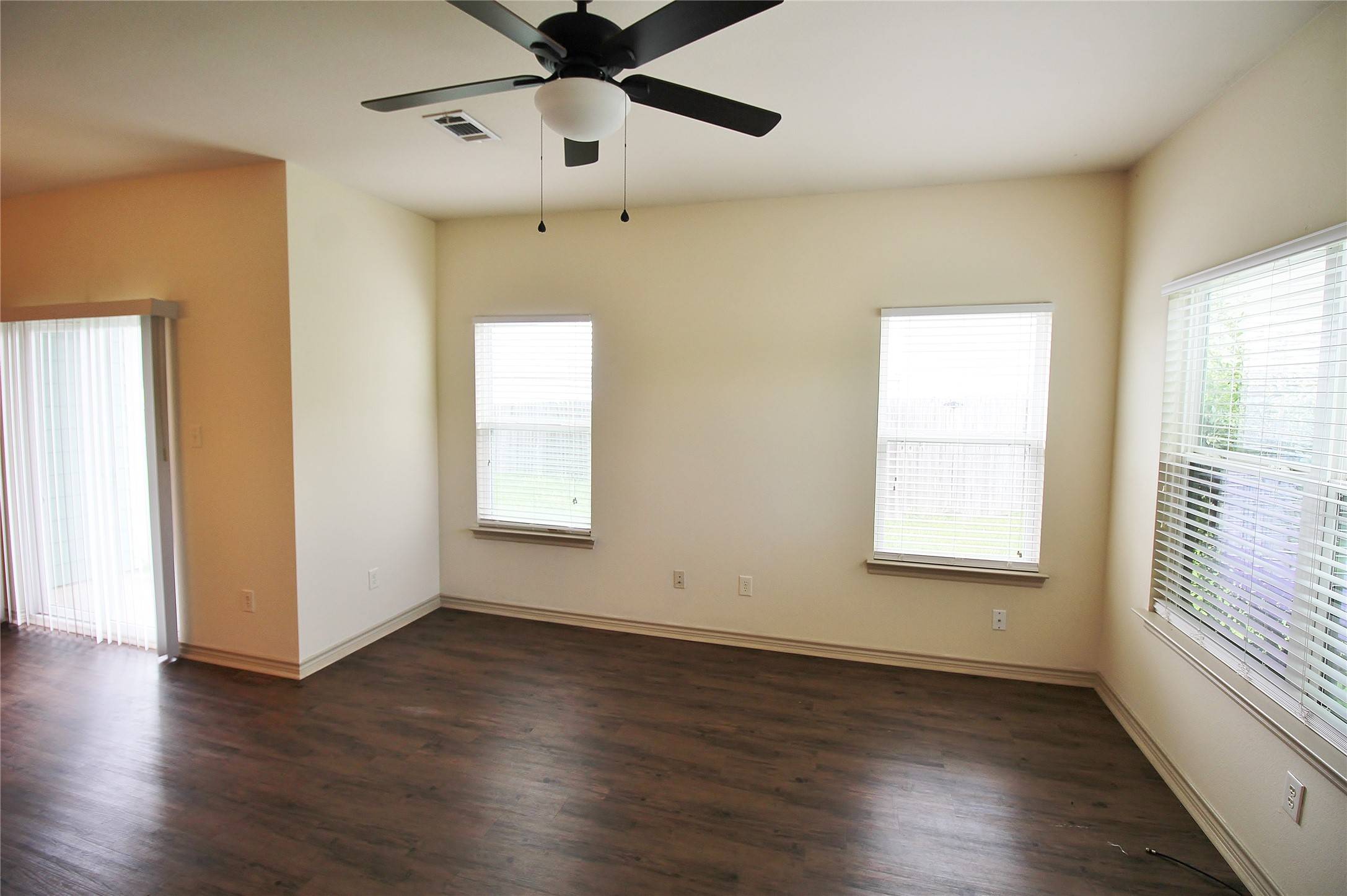 Mabank, TX 75143,112 Bridle CT