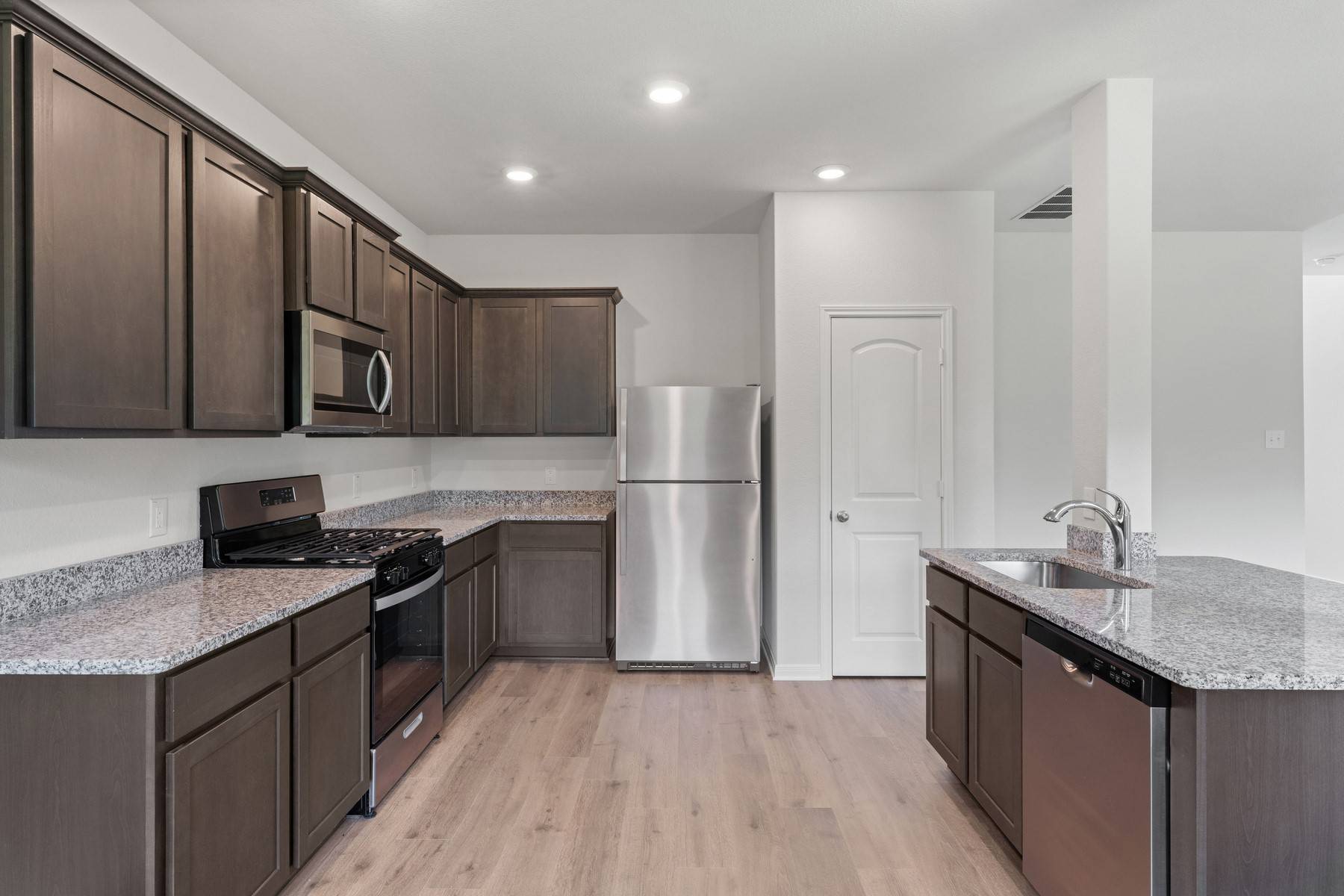 Crandall, TX 75114,1527 William Wallace ST
