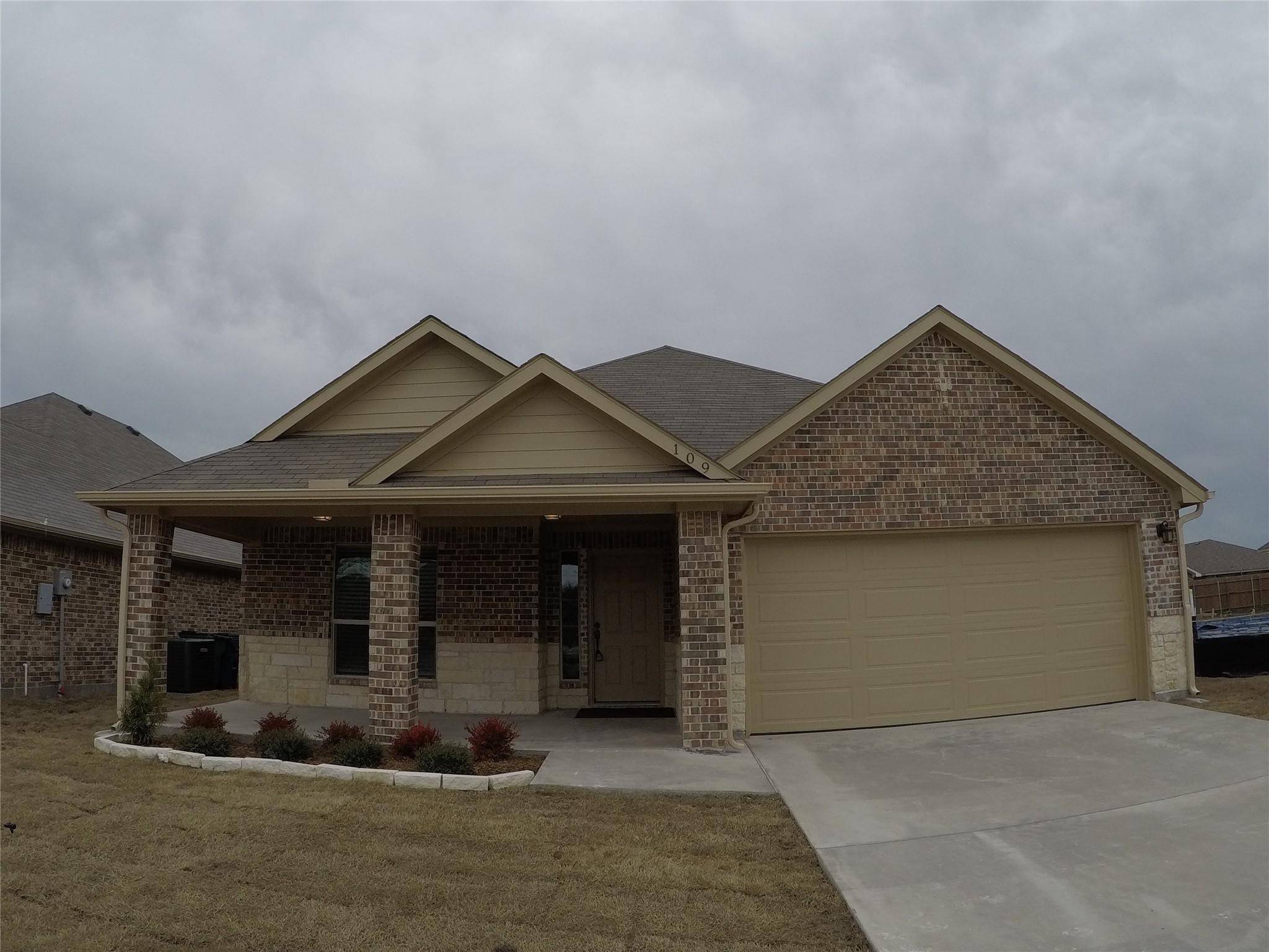 Greenville, TX 75402,116 Frank ST