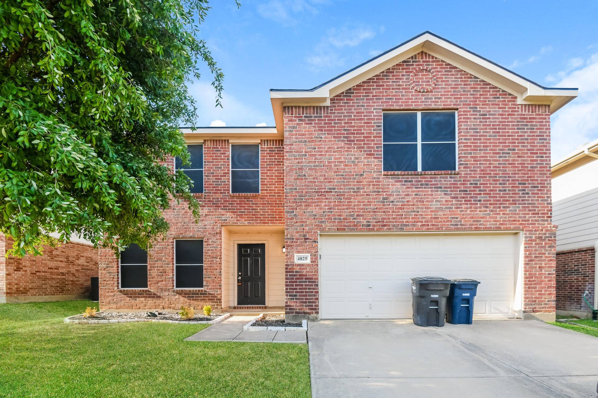 Fort Worth, TX 76244,4825 Leaf Hollow DR