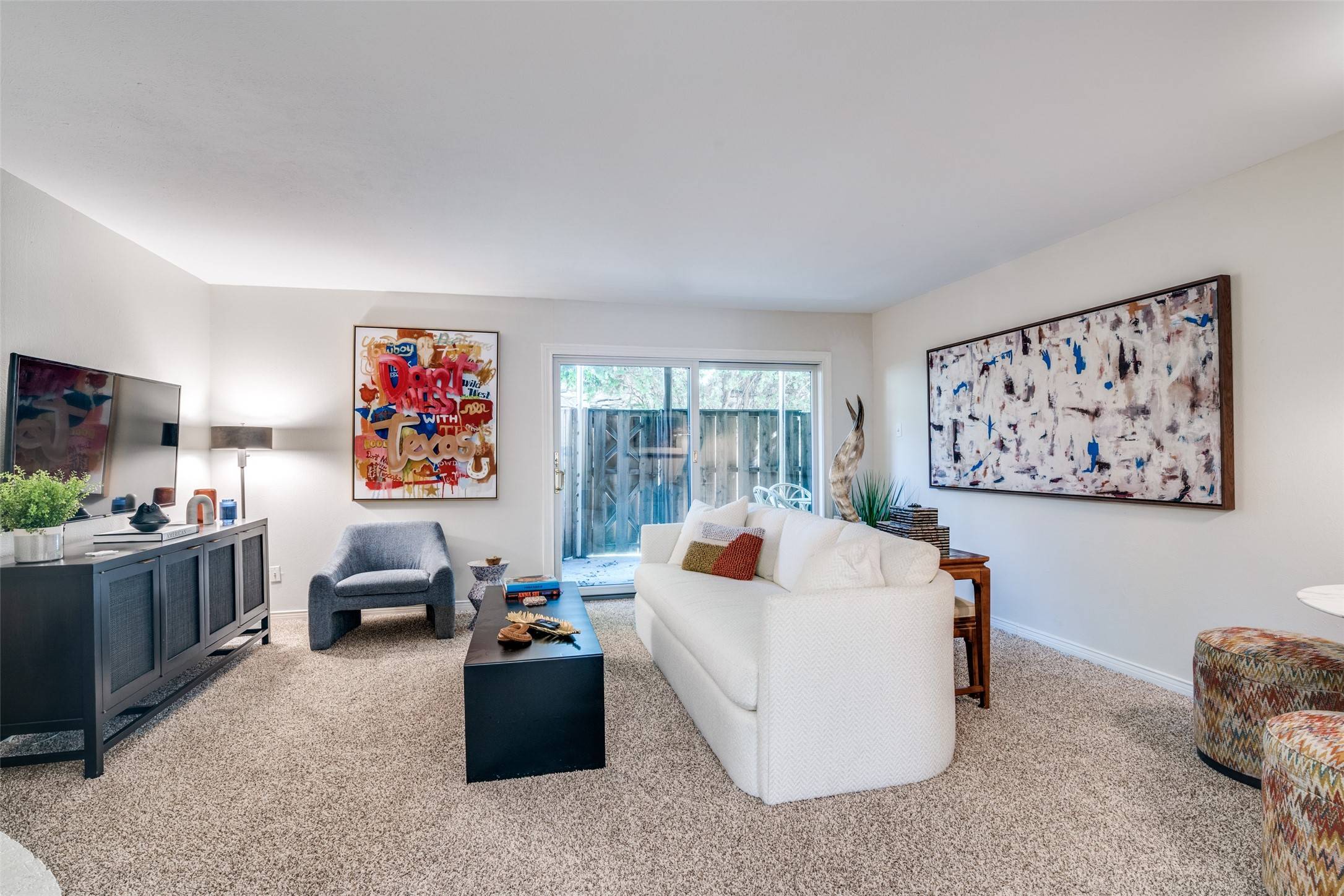 Dallas, TX 75248,5833 Copperwood LN #1132