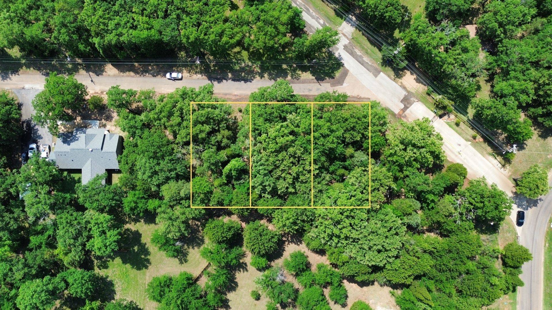 Mabank, TX 75156,193 Cedar Oaks DR