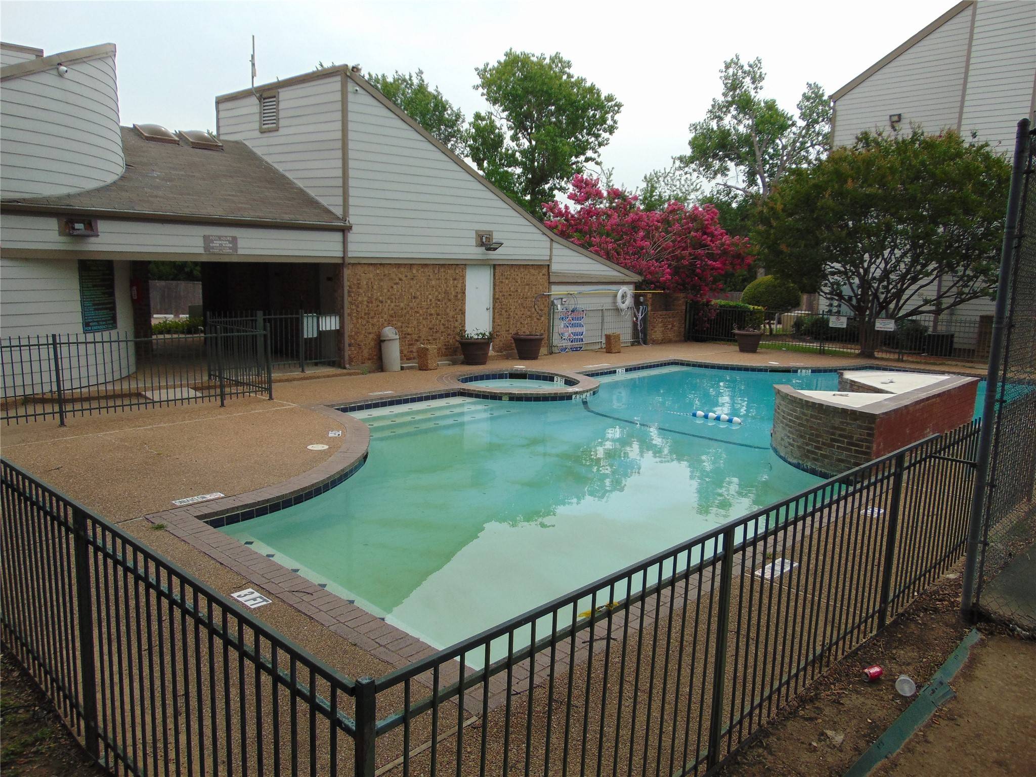 Dallas, TX 75231,6108 Abrams RD #311