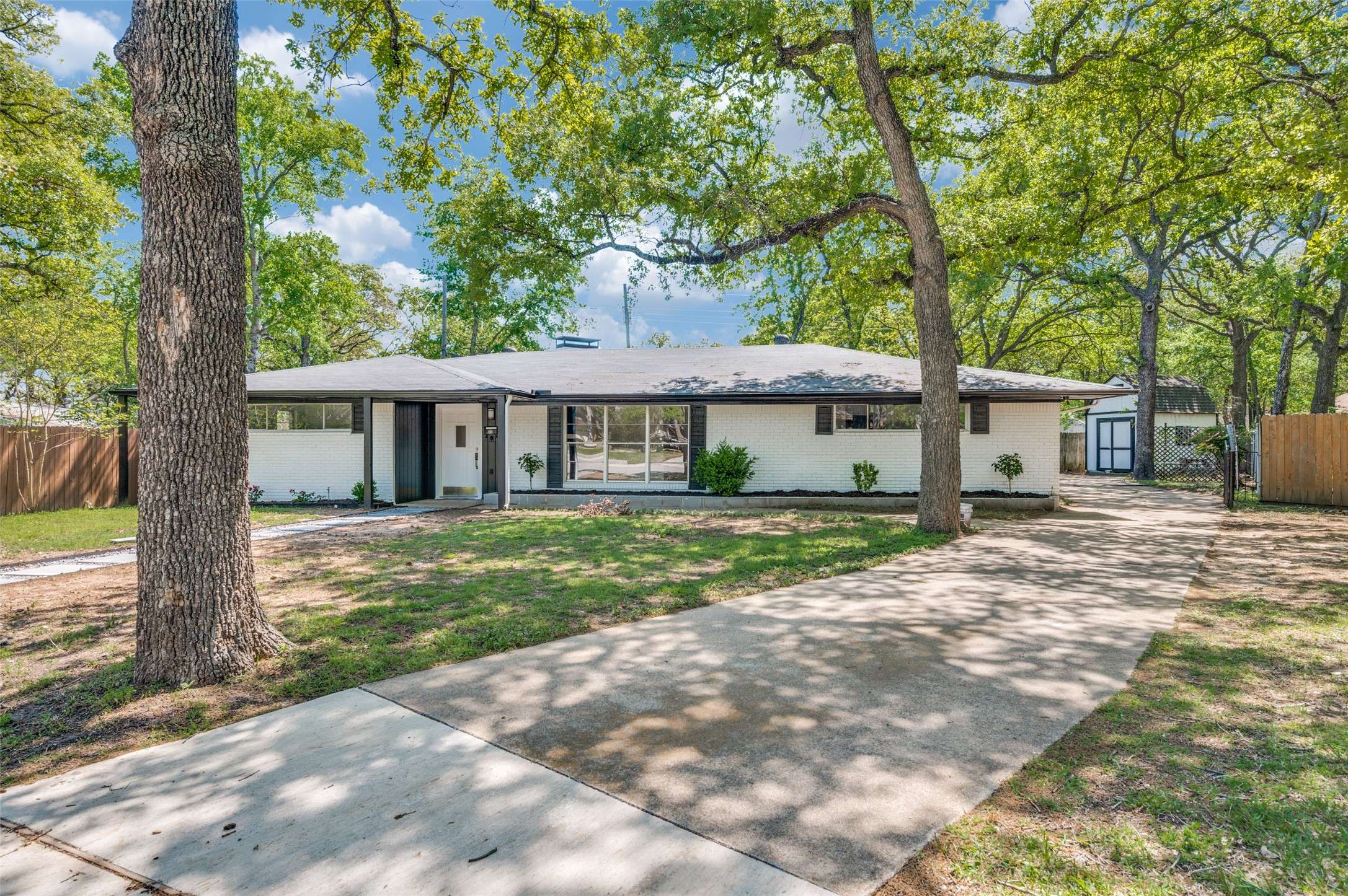 Irving, TX 75061,311 Lincolnshire CT