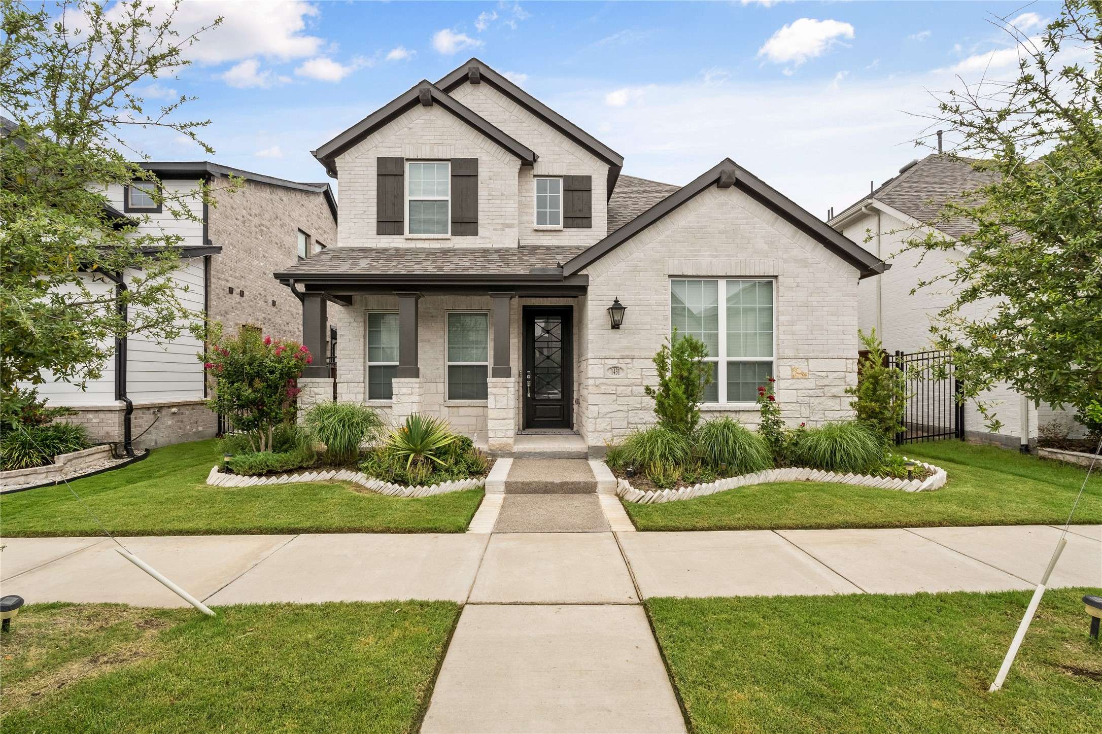 Arlington, TX 76005,1431 Cypress Thorn DR