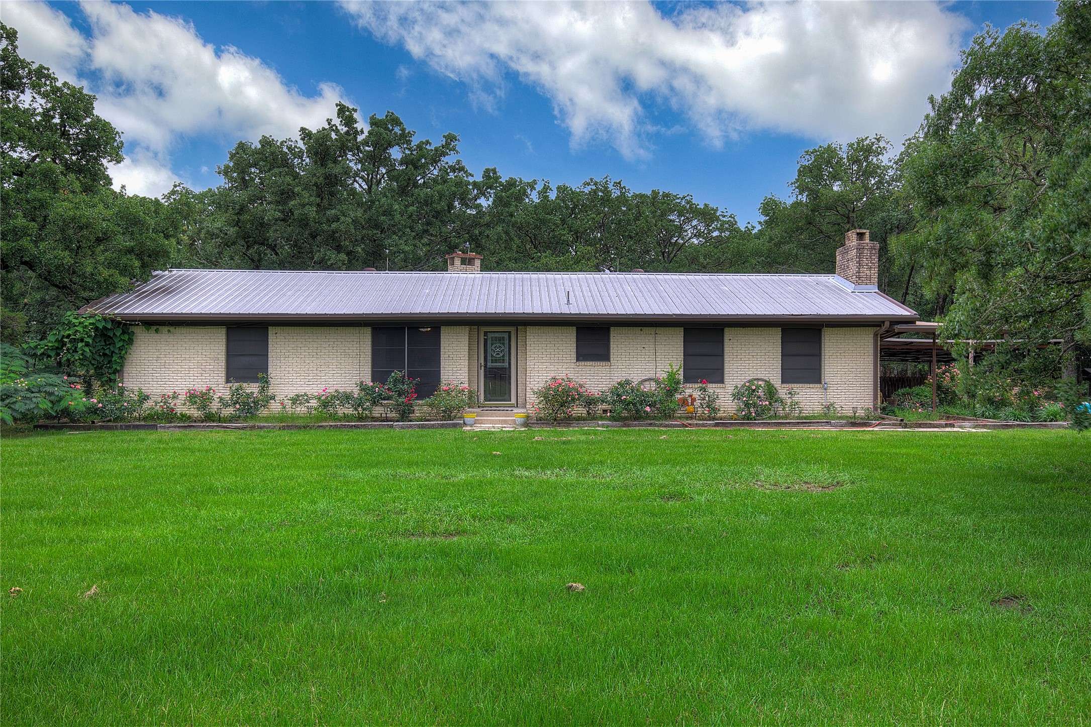 Lone Oak, TX 75453,17133 Farm Road 1567 W
