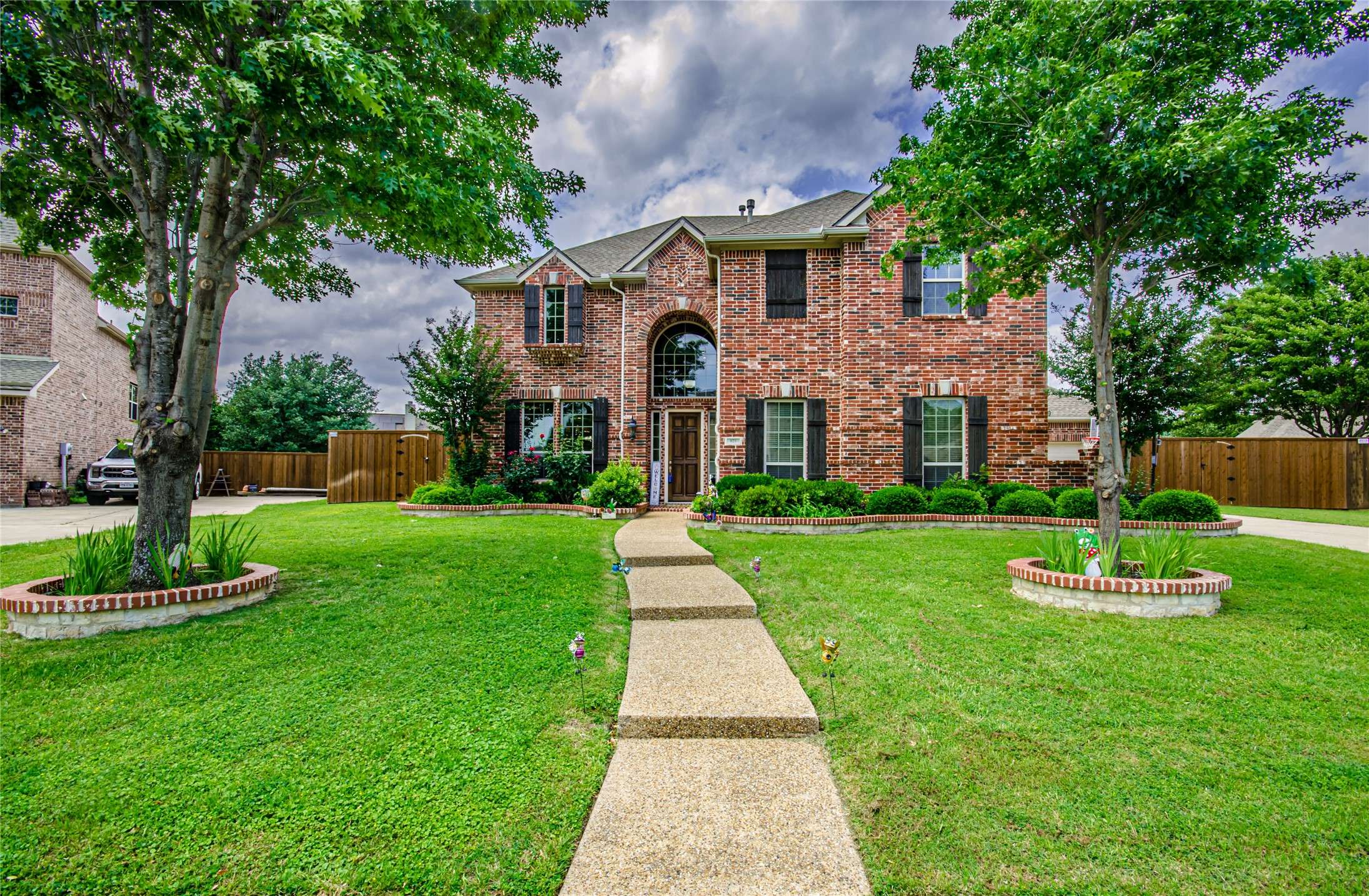 Murphy, TX 75094,821 Meadowlark DR