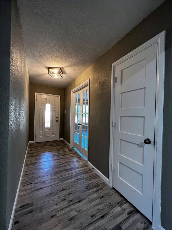 Hurst, TX 76053,1432 Hurstview DR