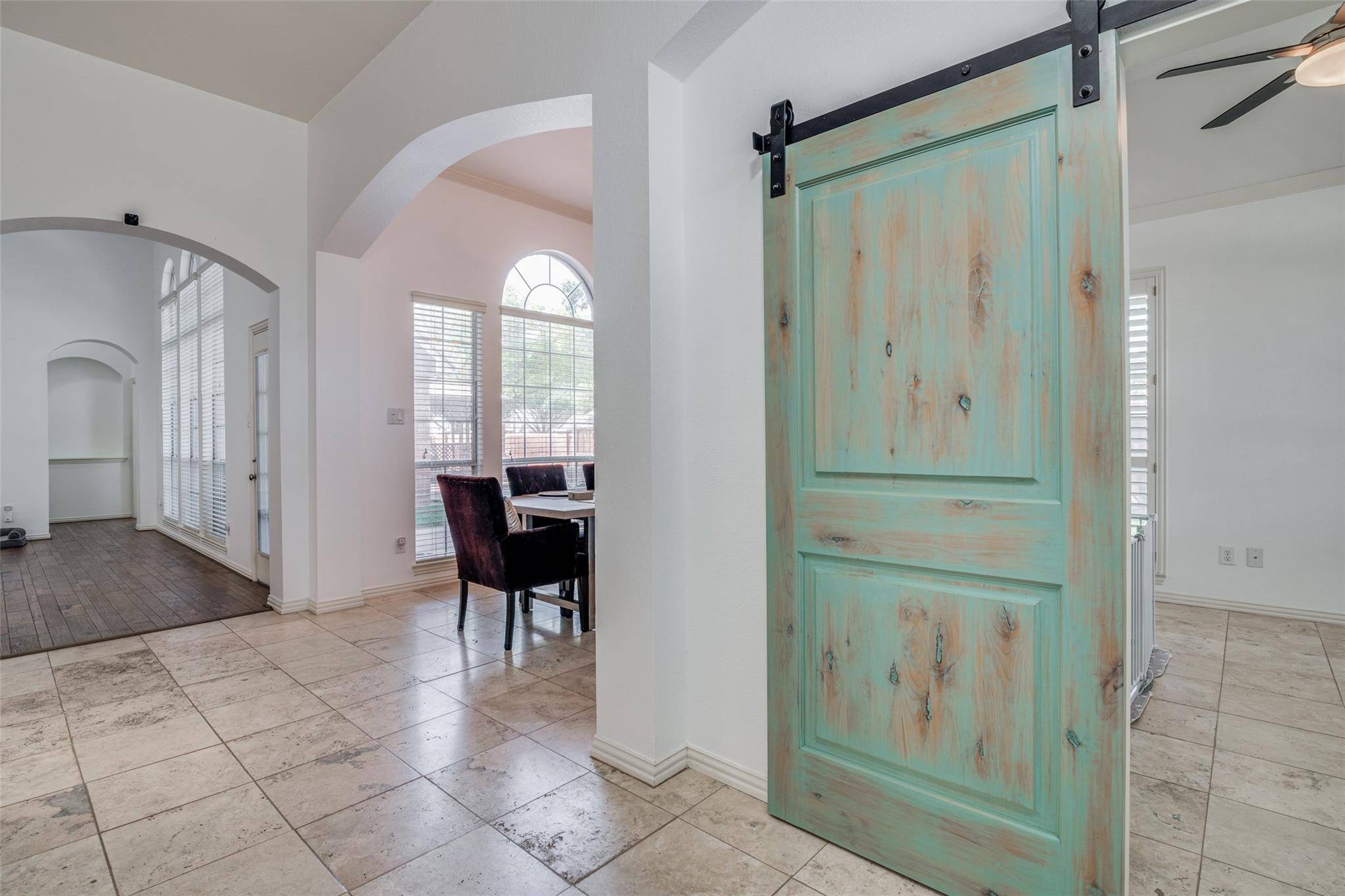 Addison, TX 75001,3764 Lakeway CT