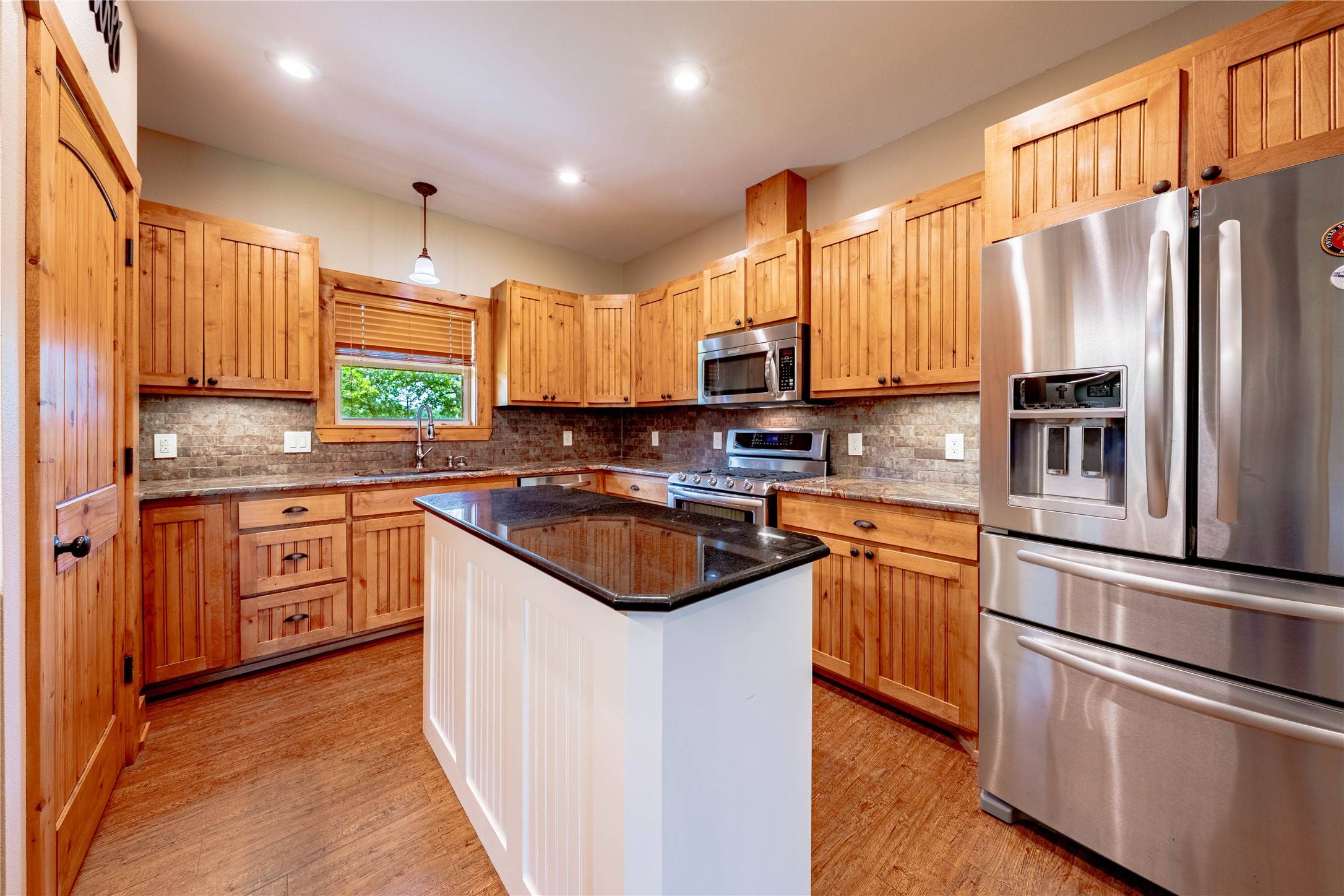 Athens, TX 75751,1730 County Road 1103