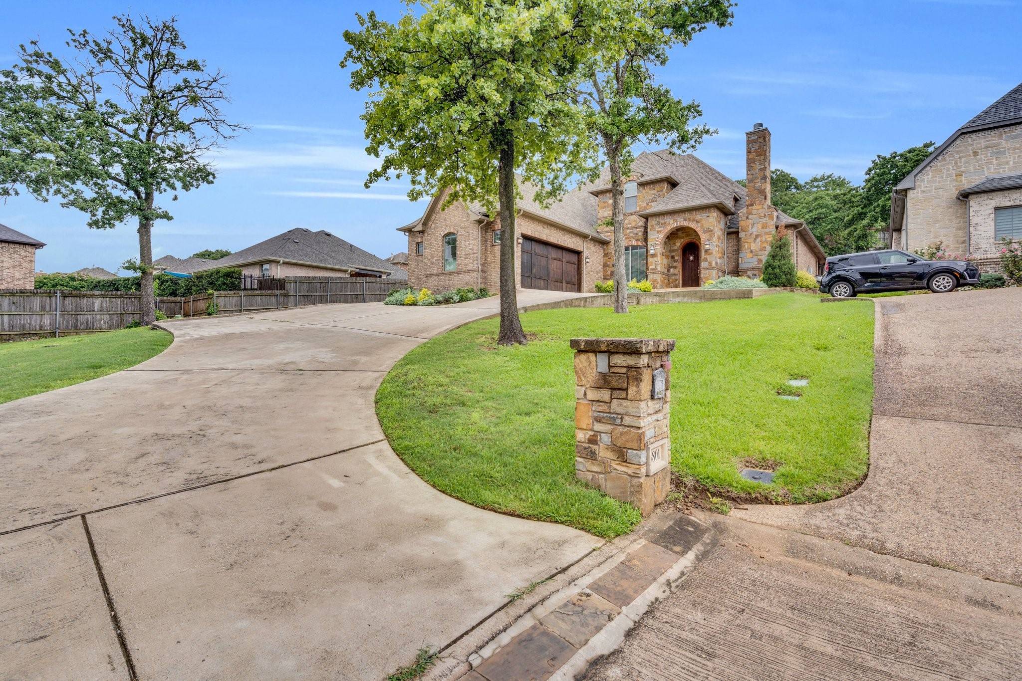 North Richland Hills, TX 76182,6801 Woodland Hills DR