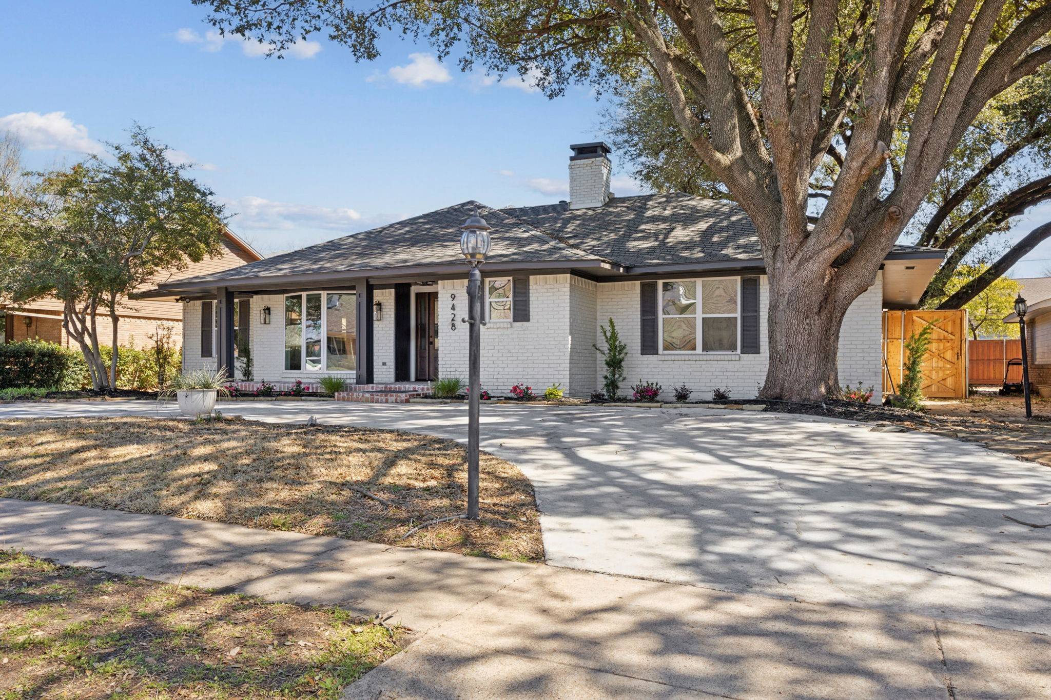 Dallas, TX 75228,9428 Mercer DR