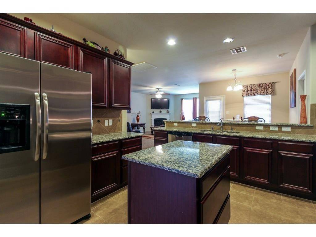 Little Elm, TX 75068,15012 Spruce ST