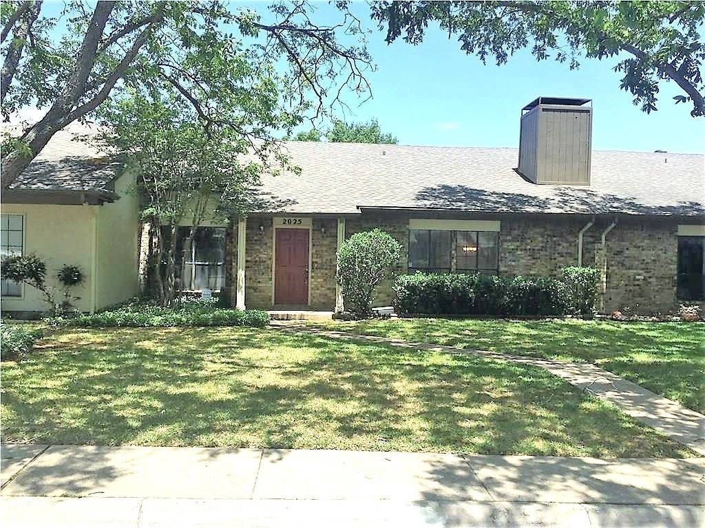 Grapevine, TX 76051,2025 Heatherbrook DR
