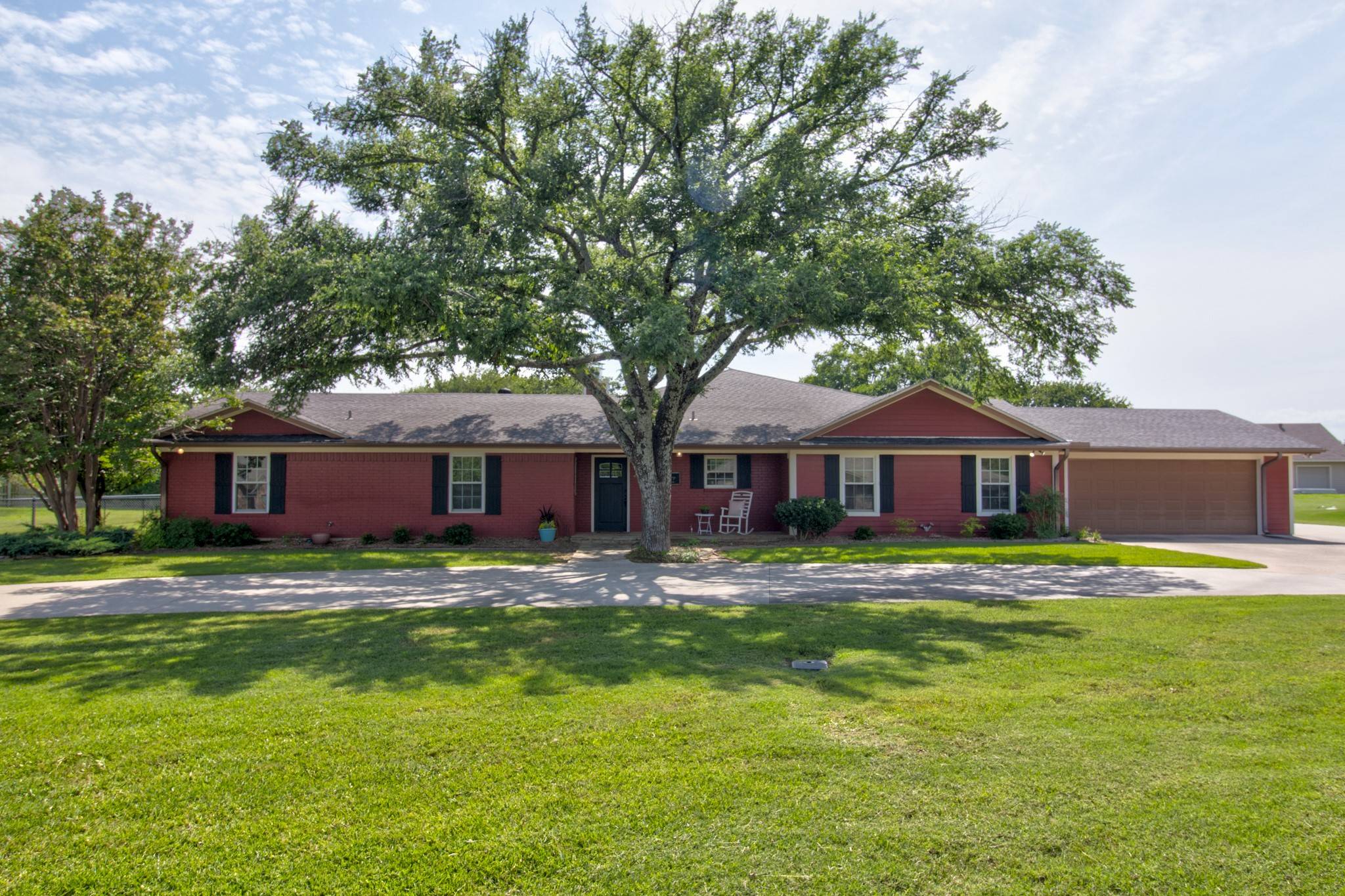 Gainesville, TX 76240,112 Sequoya DR
