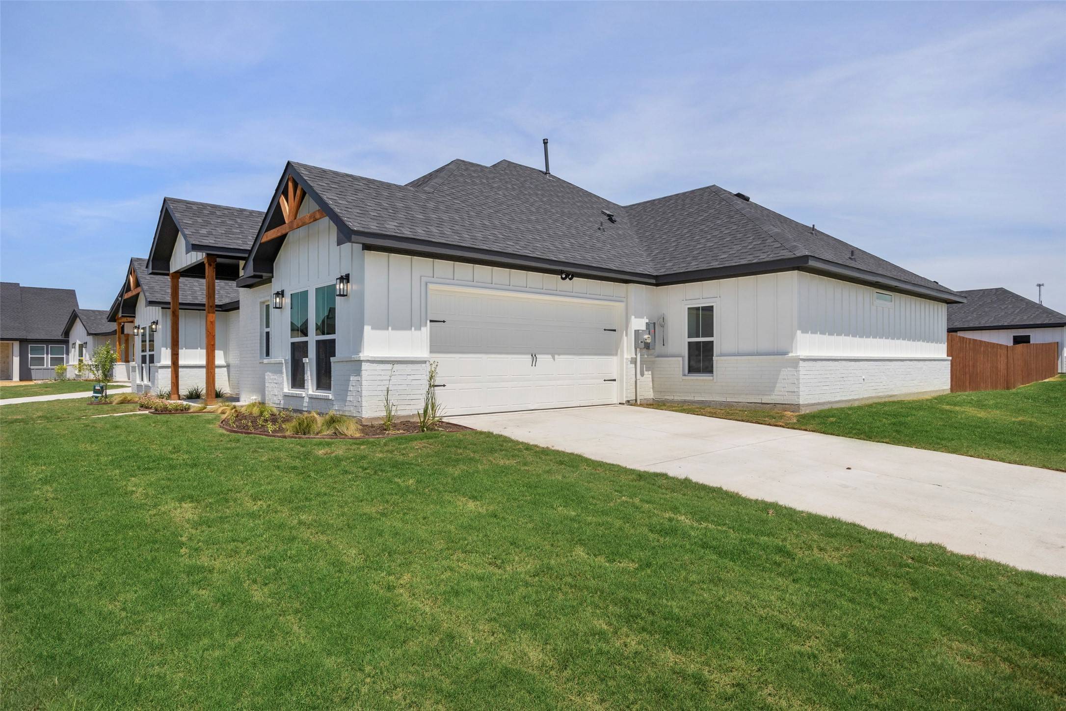 Godley, TX 76044,200 Cliff CT