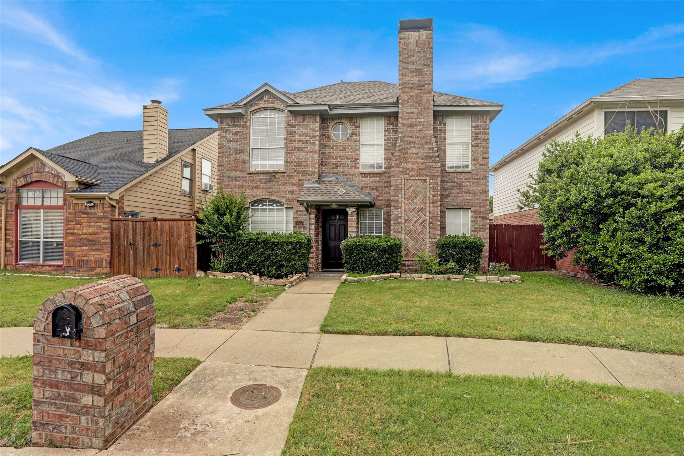 Carrollton, TX 75010,1927 Pinecrest DR