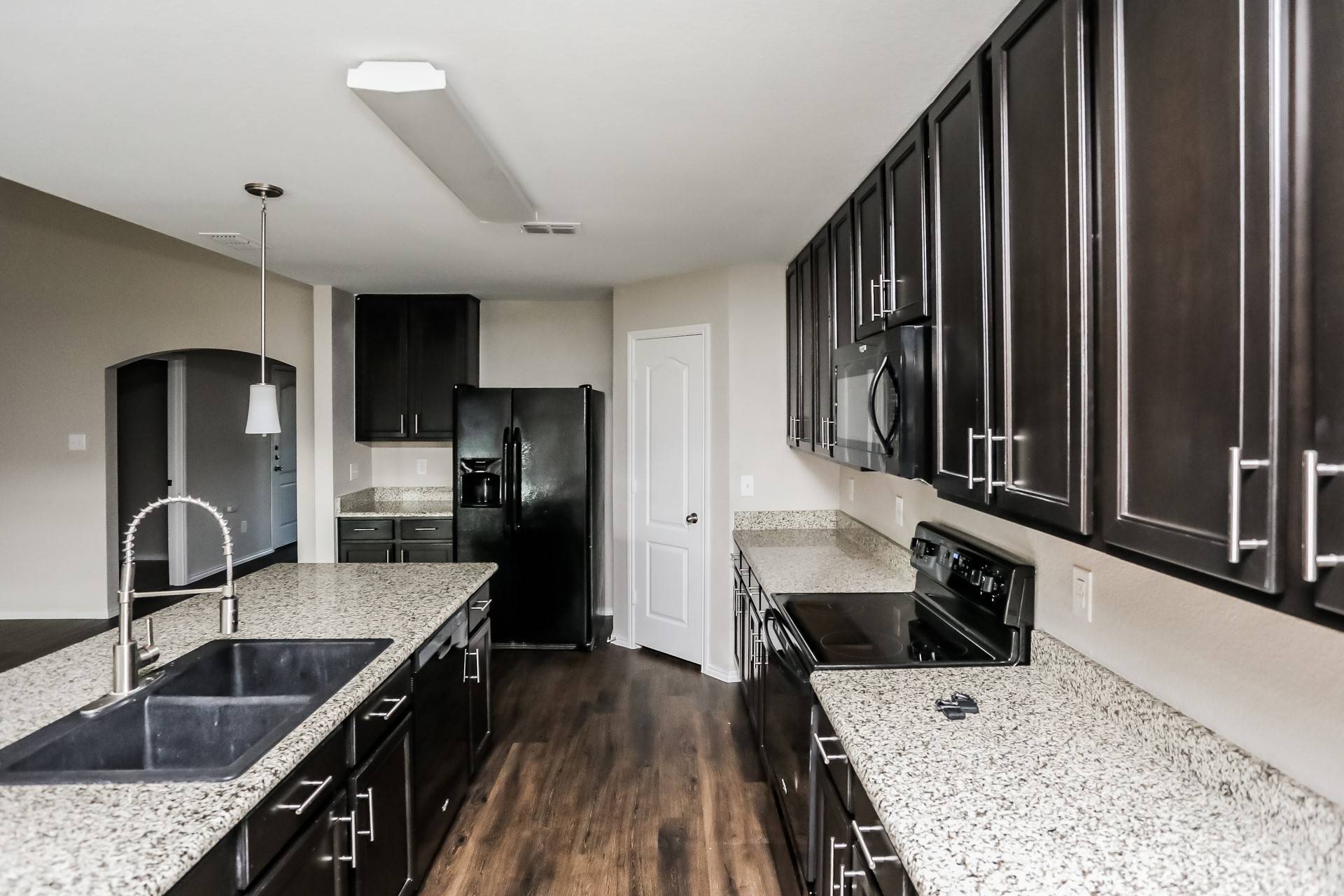 Waxahachie, TX 75165,206 Plantation DR