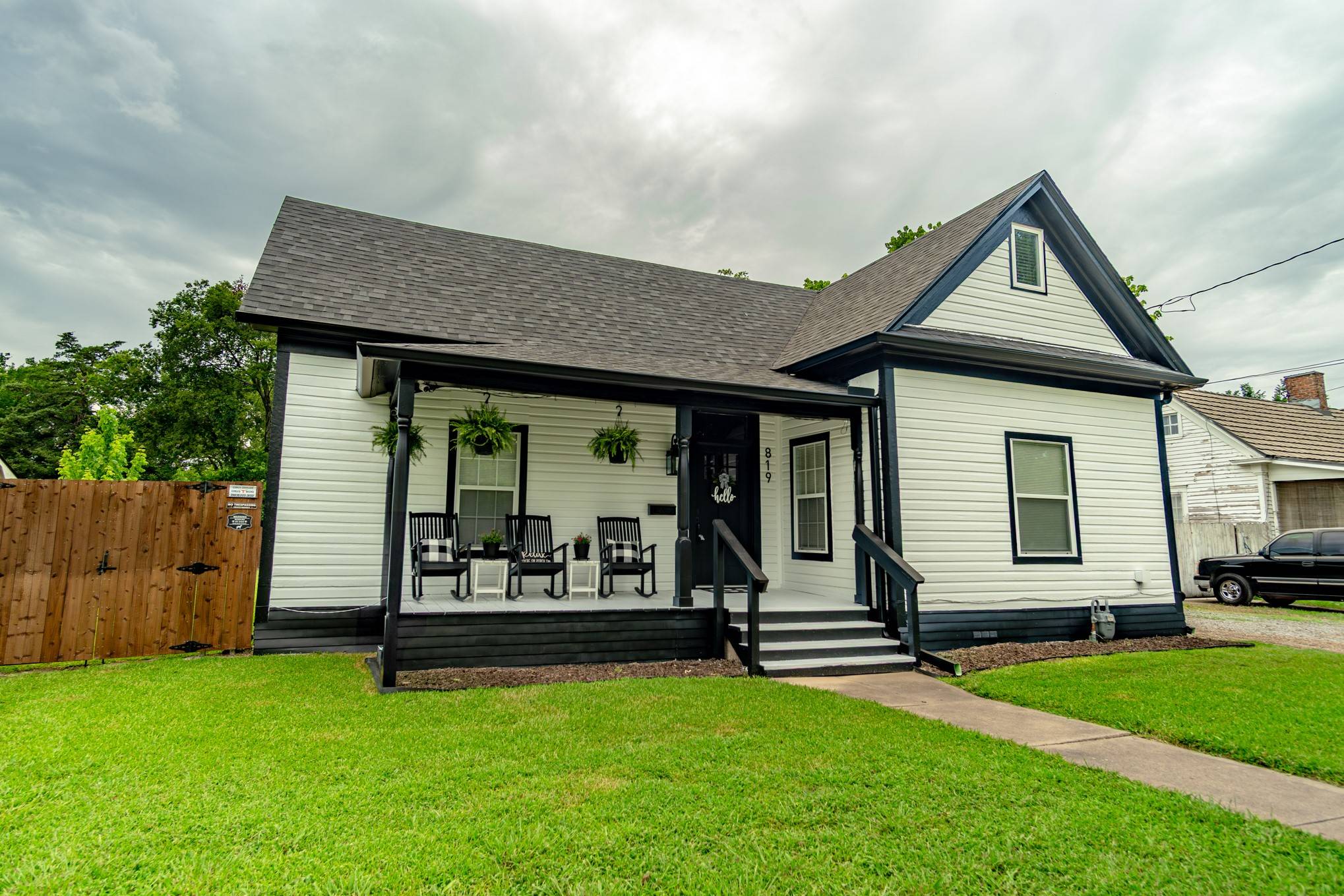 Bonham, TX 75418,819 Beech ST