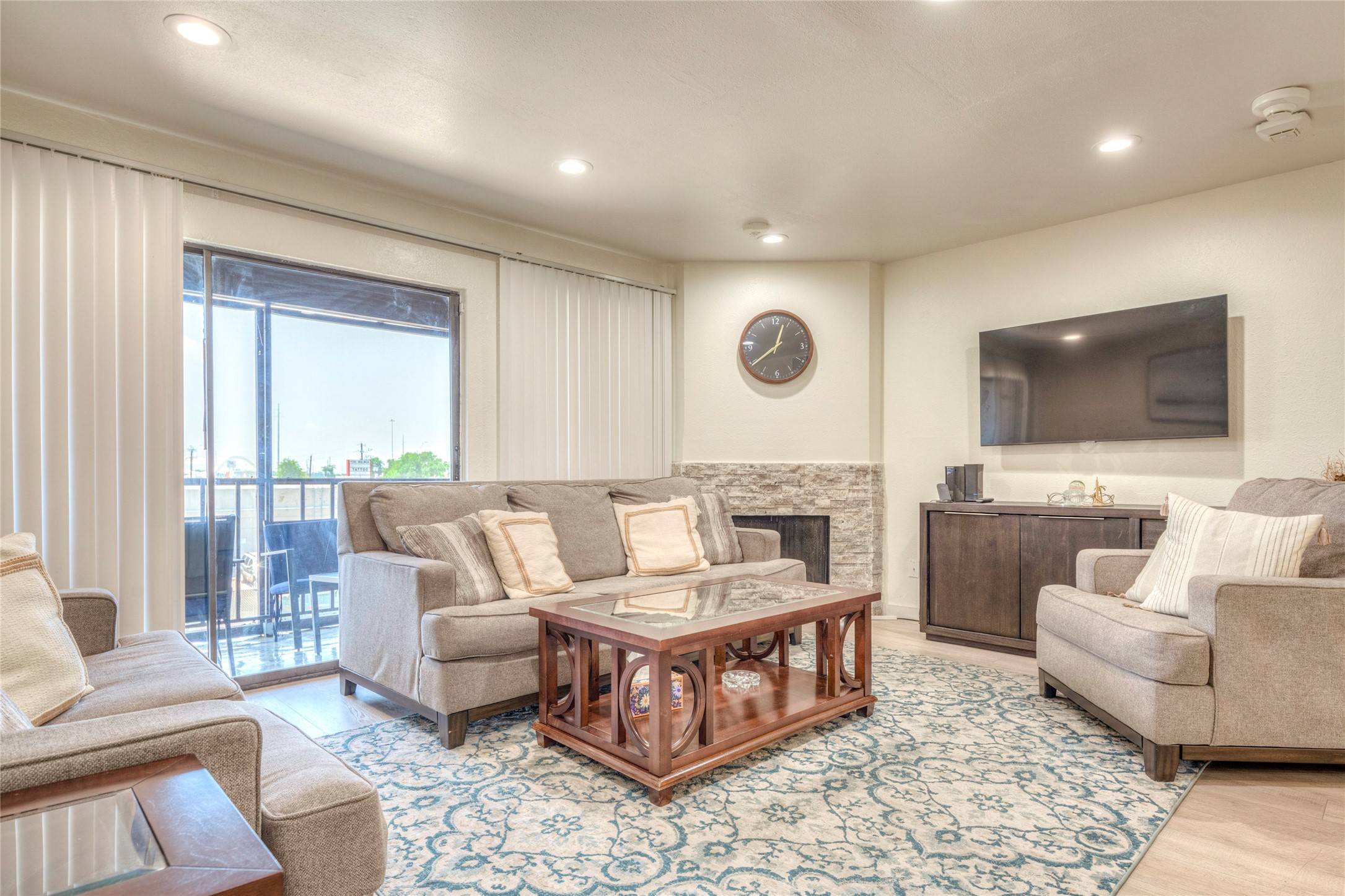 Dallas, TX 75243,11450 Audelia RD #305