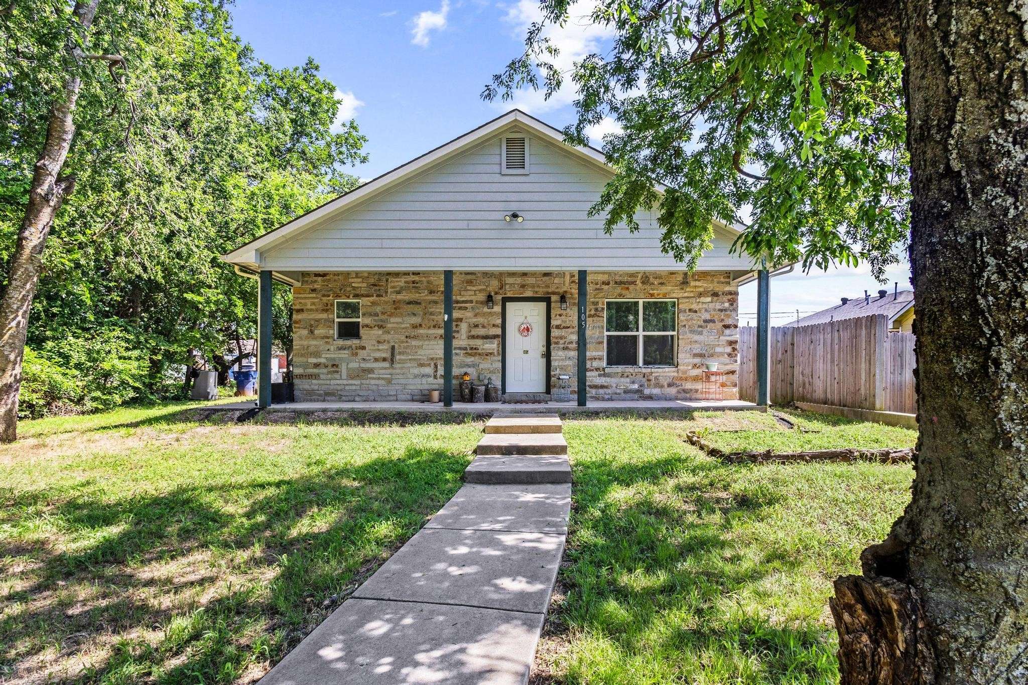 Pottsboro, TX 75076,105 William ST