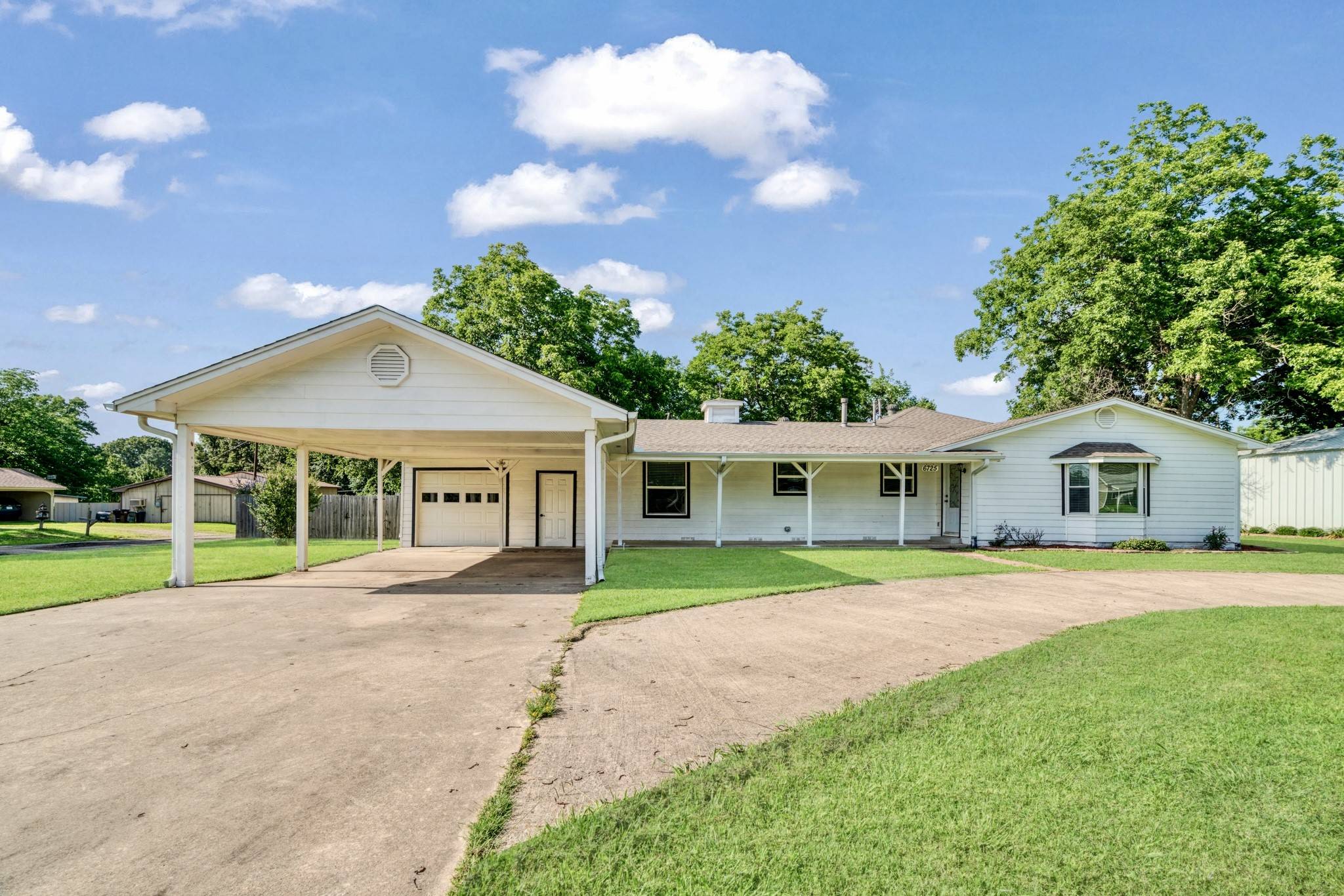 Reno, TX 75462,6725 Pine Mill RD