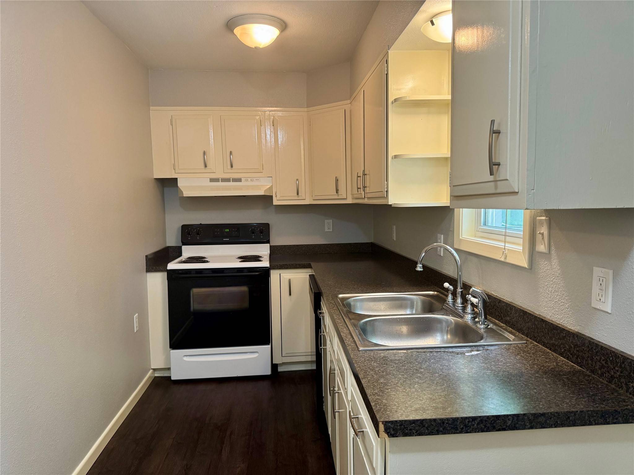 Sherman, TX 75092,2020 W Alexander ST