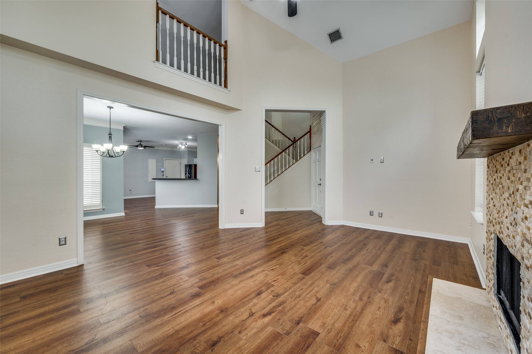 Irving, TX 75063,804 Santa fe TRL