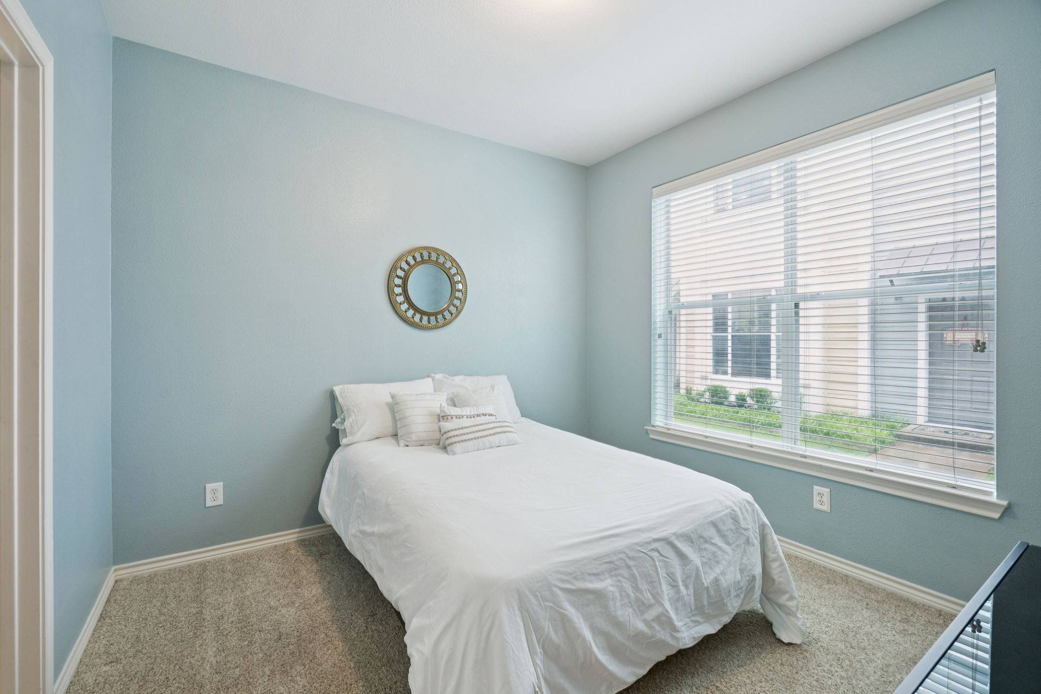 Dallas, TX 75204,4121 Mckinney AVE #21