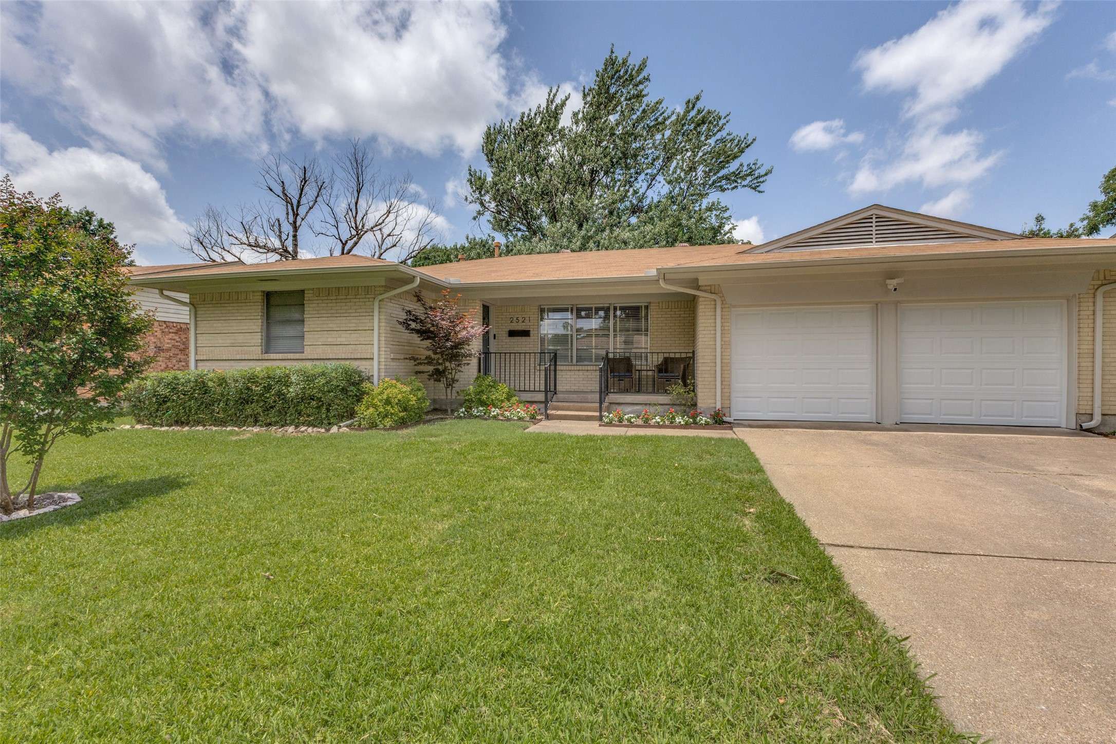 Garland, TX 75041,2521 Ridgecrest DR