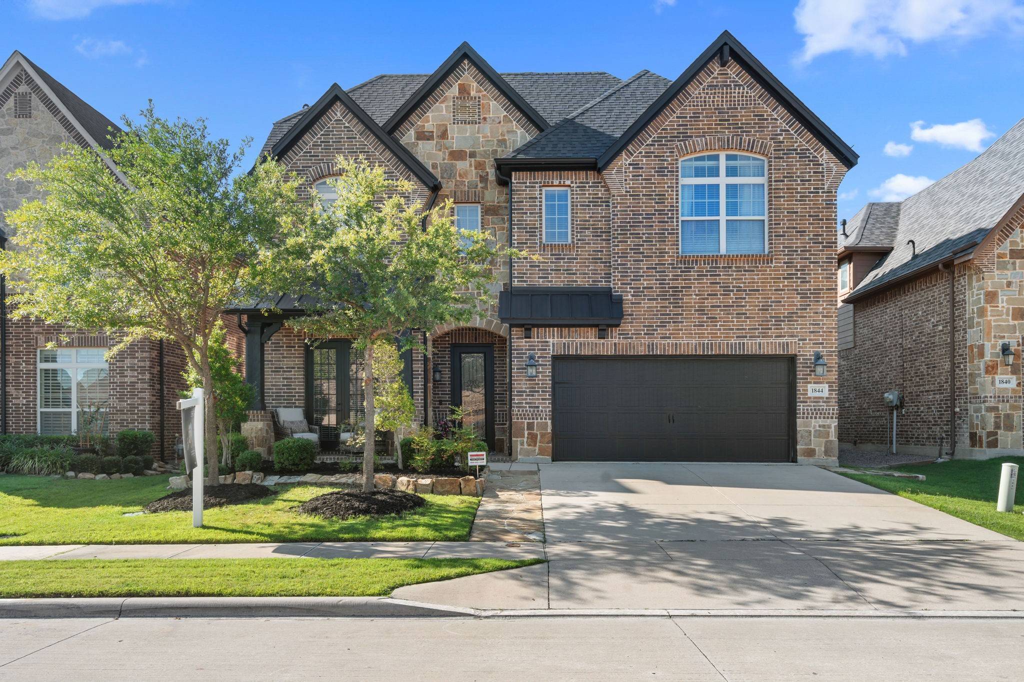 Roanoke, TX 76262,1844 Halifax ST