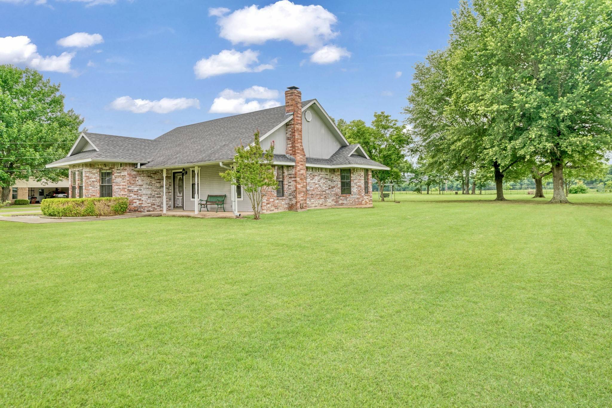 Sumner, TX 75486,158 County Road 32230