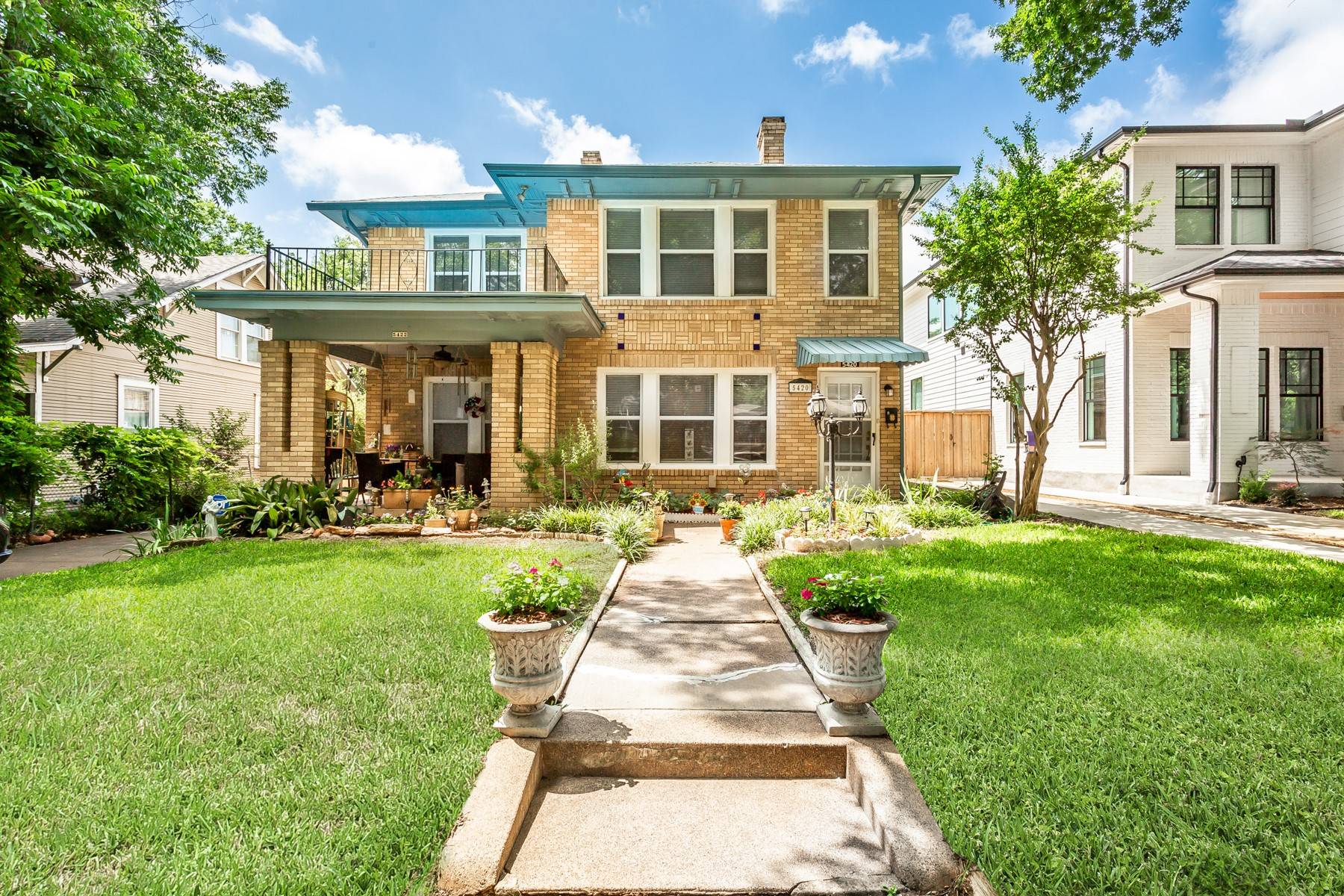 Dallas, TX 75206,5420 Miller AVE