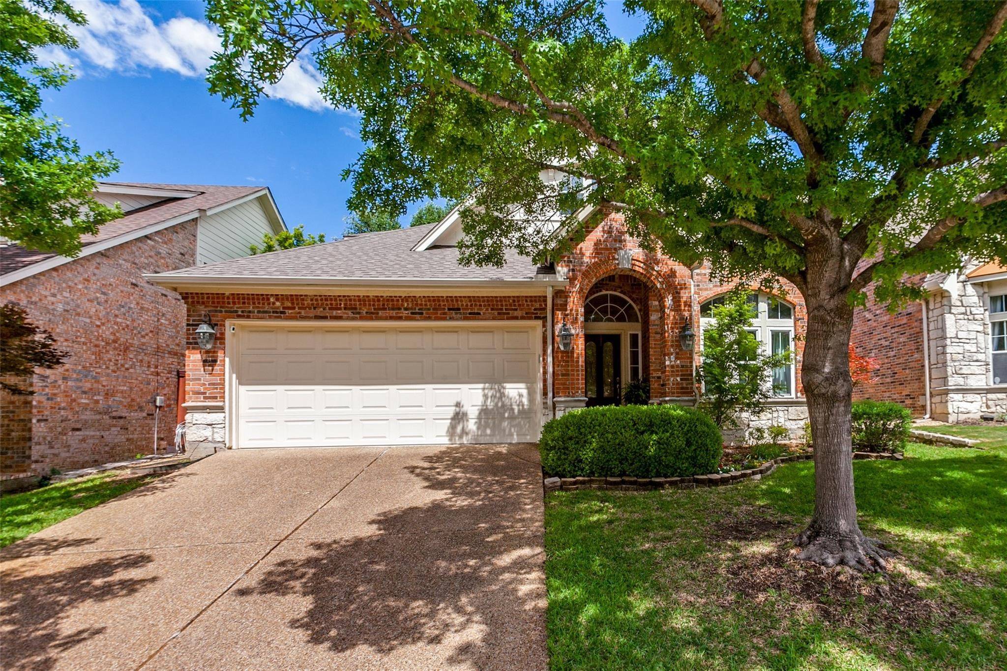 Dallas, TX 75218,1740 Glenlivet DR