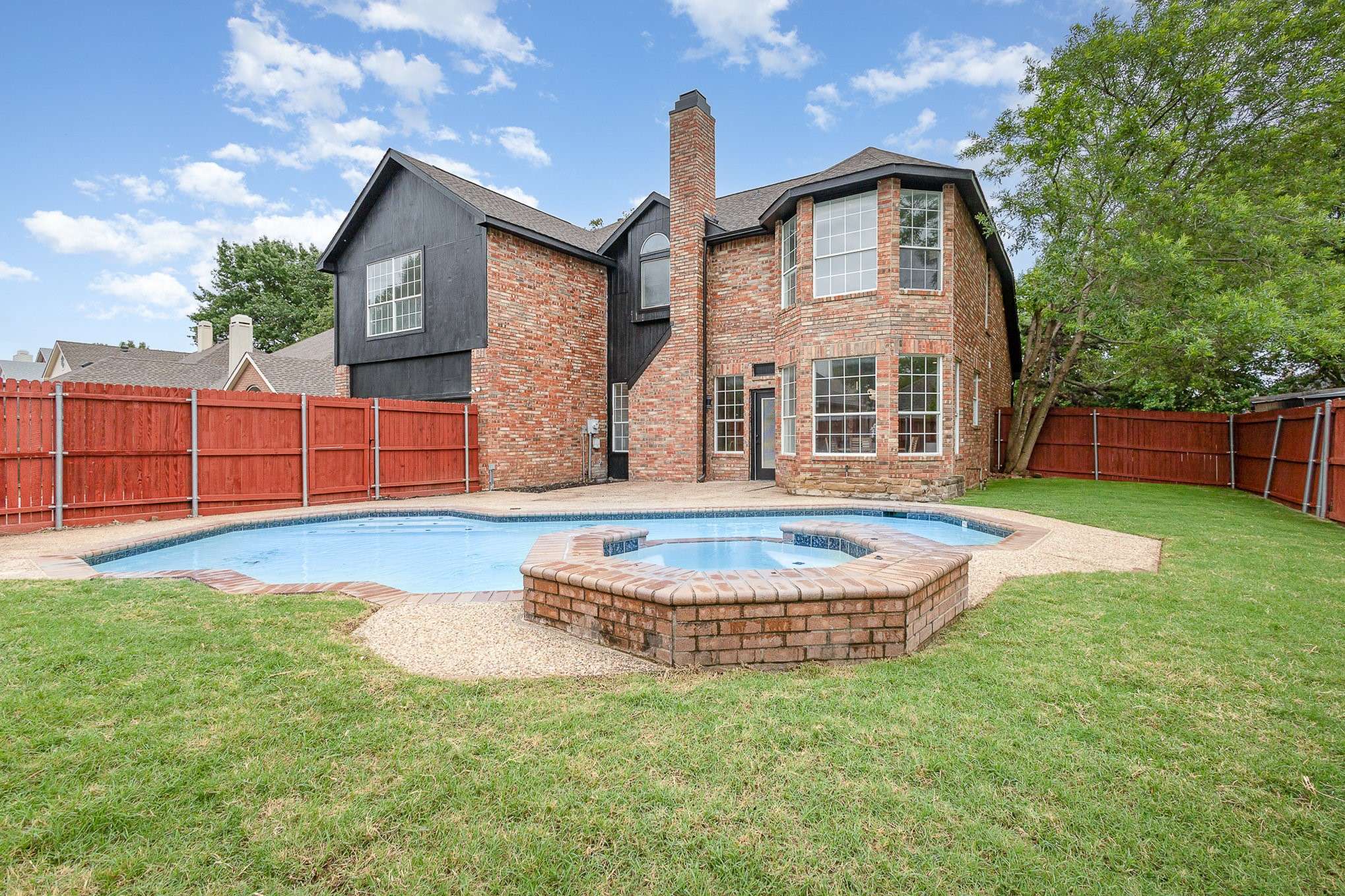 Carrollton, TX 75007,1412 W Peters Colony RD