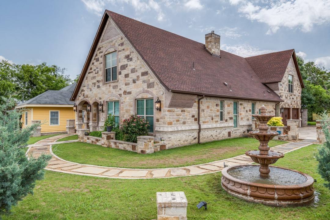 Greenville, TX 75401,2104 Wellington ST
