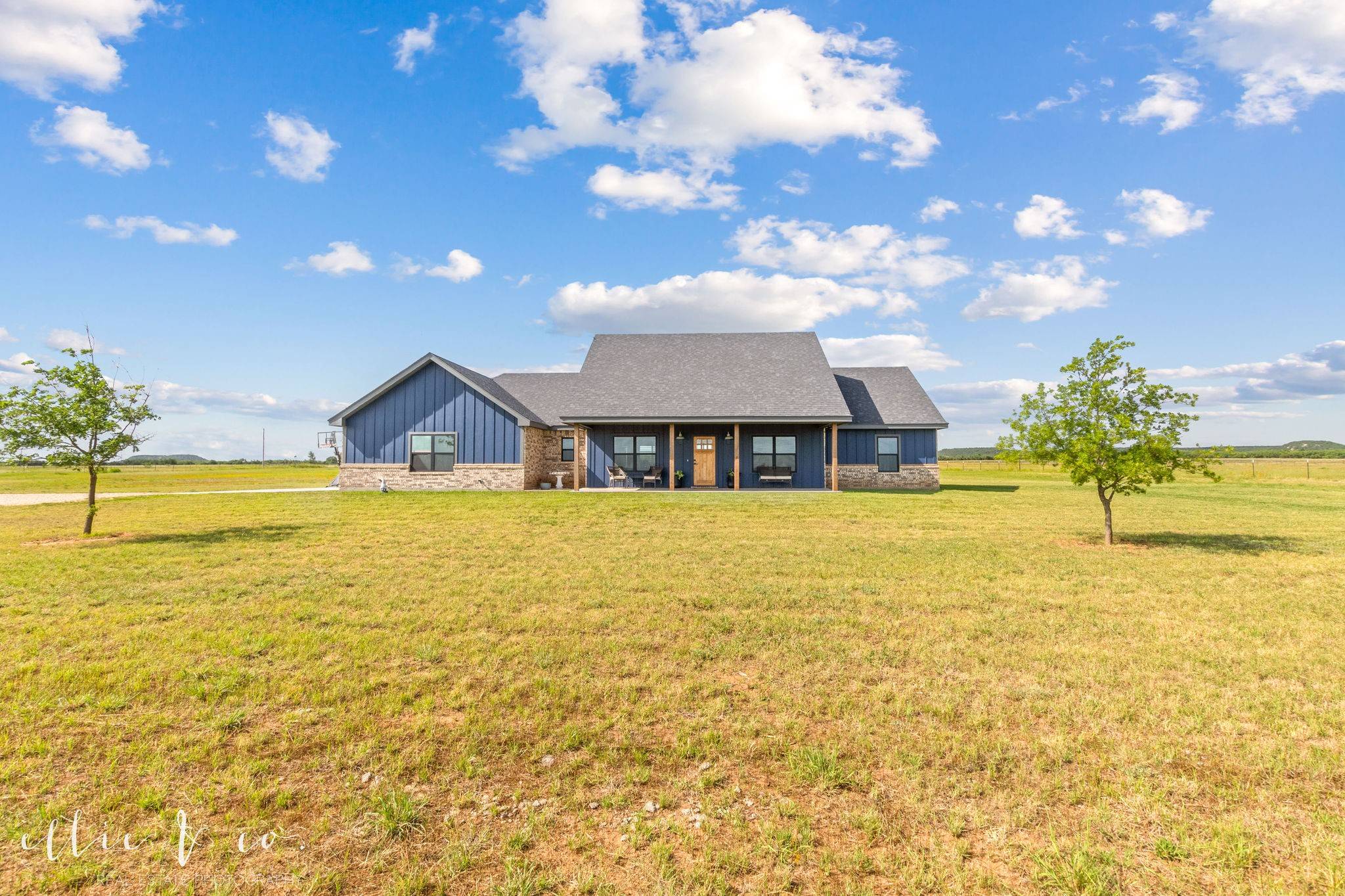 Tuscola, TX 79562,737 County Road 621