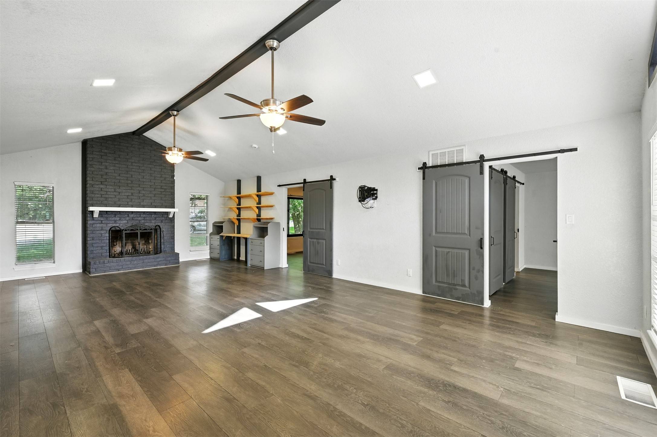 Runaway Bay, TX 76426,507 Longo CT