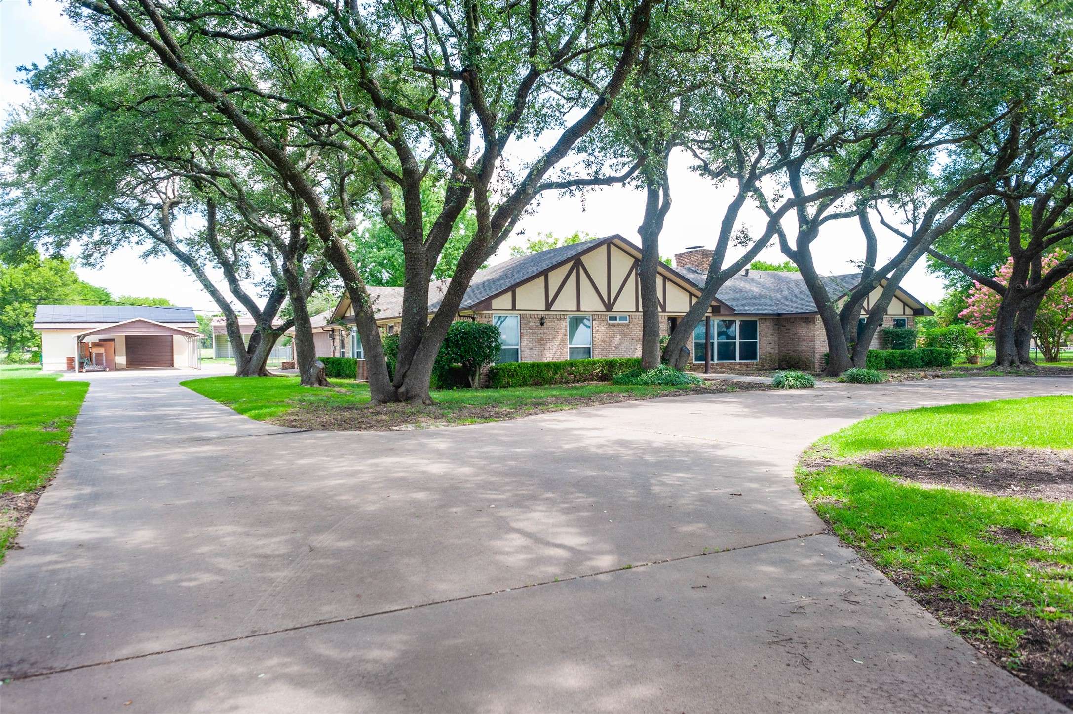 Pecan Hill, TX 75154,110 Rockett LN