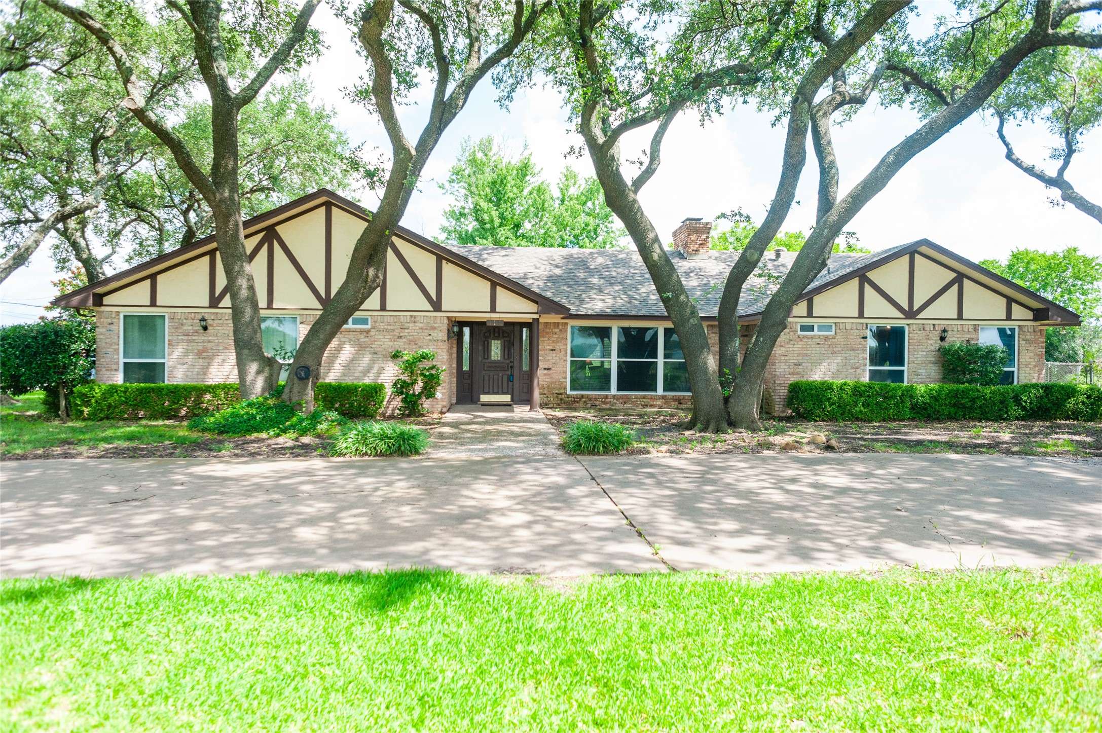 Pecan Hill, TX 75154,110 Rockett LN