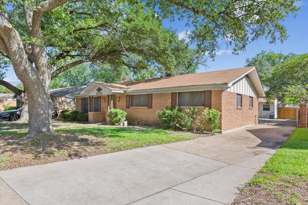 Waco, TX 76710,5807 Caldwell DR