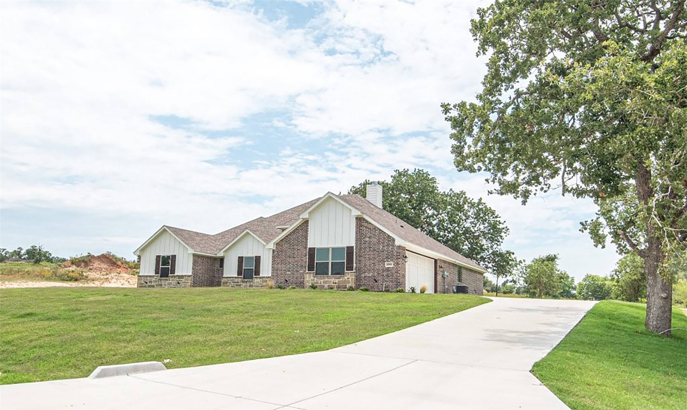 Springtown, TX 76082,10008 Valley Oak Ct LN
