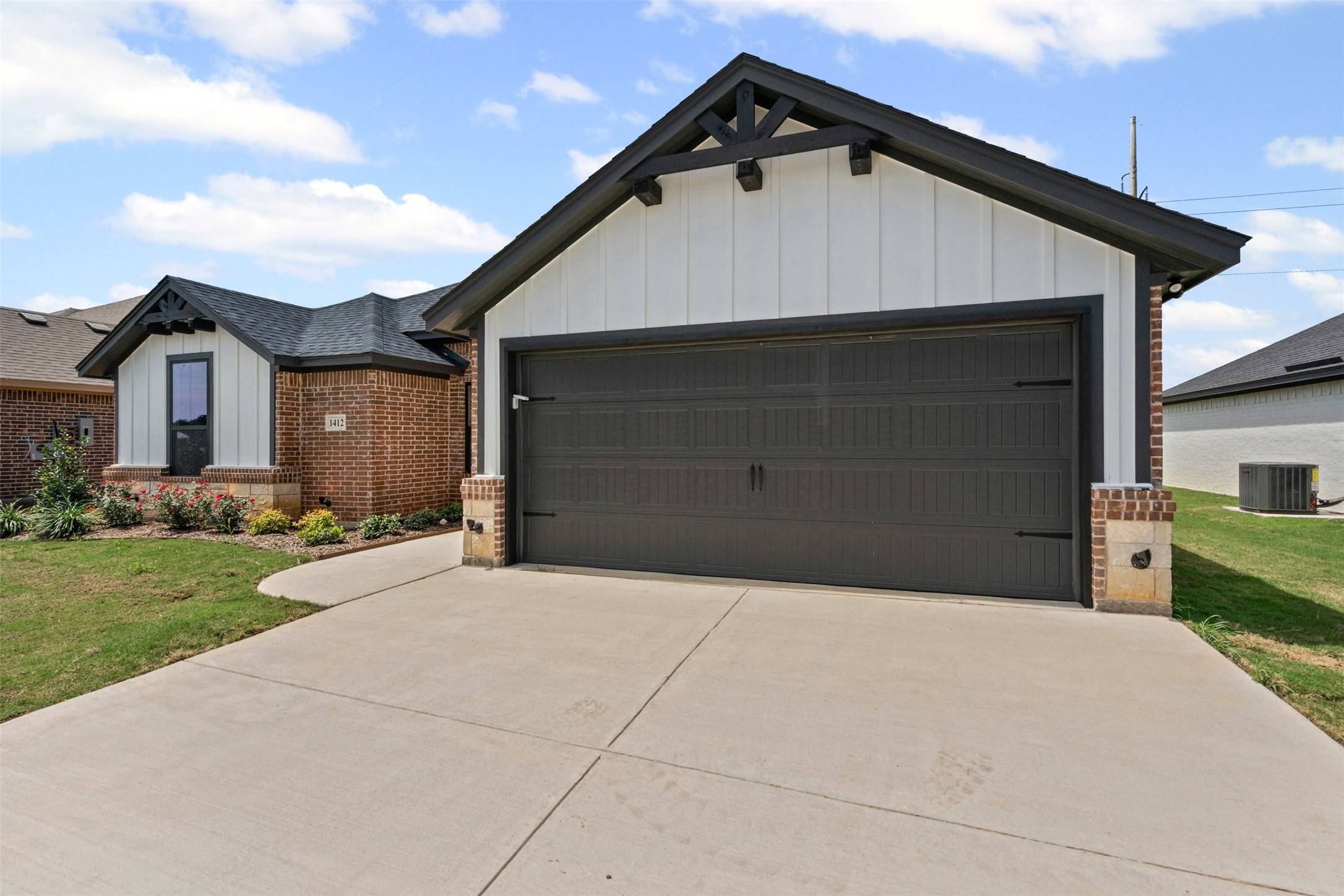 Tolar, TX 76476,1412 Oleander DR