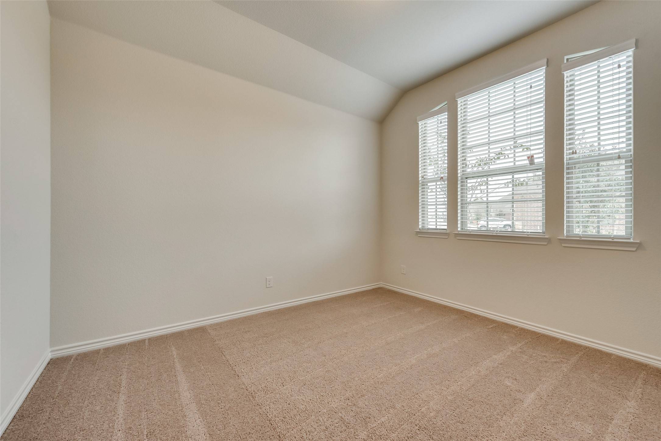 Little Elm, TX 75068,716 Lake Sierra WAY