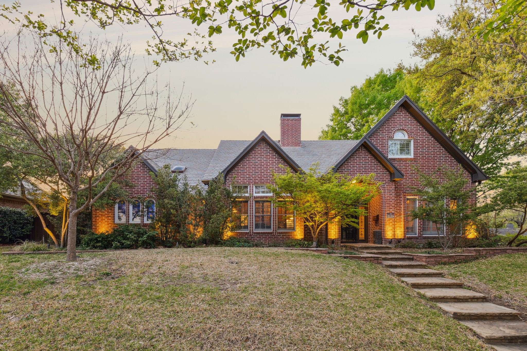 Dallas, TX 75214,3129 Sperry ST