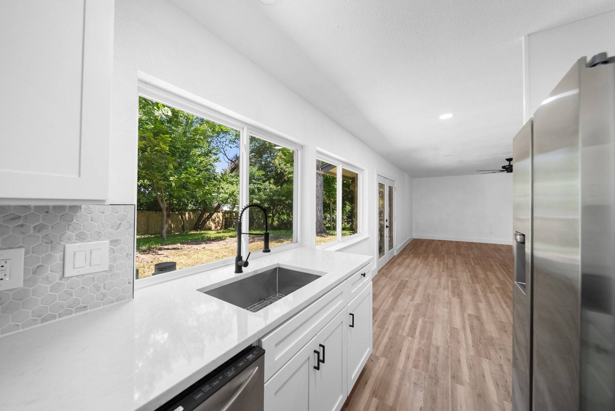 Garland, TX 75040,1214 Cove DR