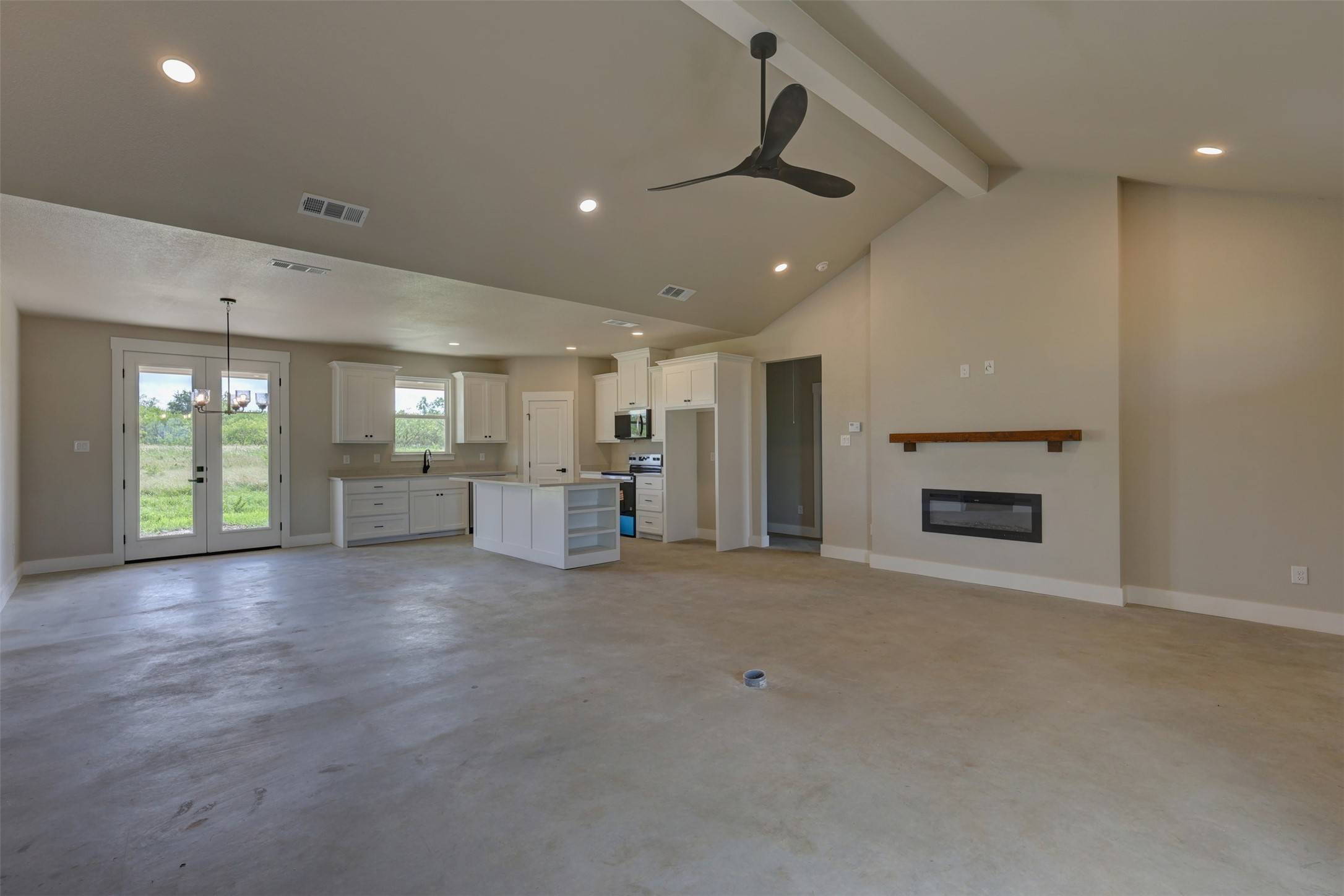 Whitney, TX 76692,110 Stillmeadow WAY