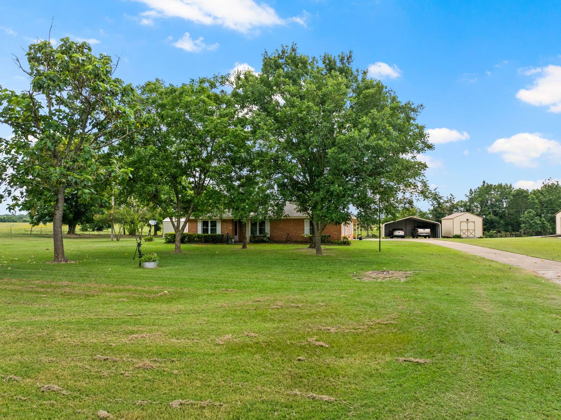 Pittsburg, TX 75686,468 CR 4211