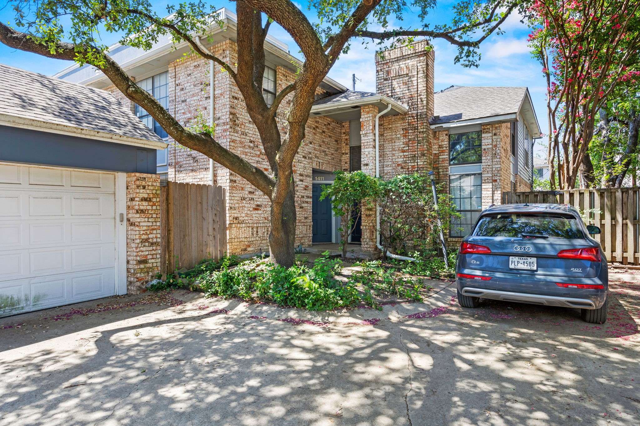 Dallas, TX 75204,1411 Mccoy ST